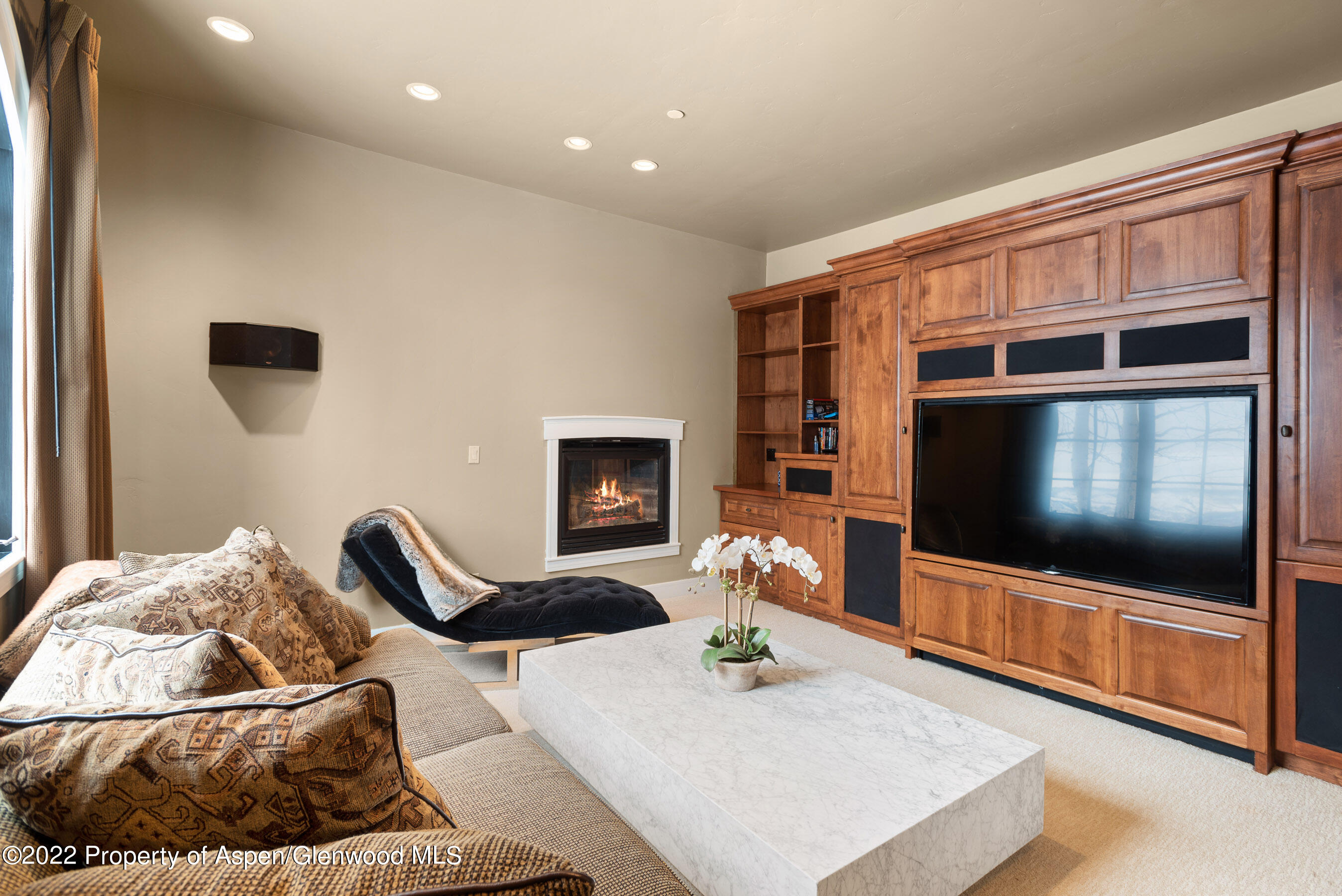 2908 Juniper Hill Drive Property Photo 23