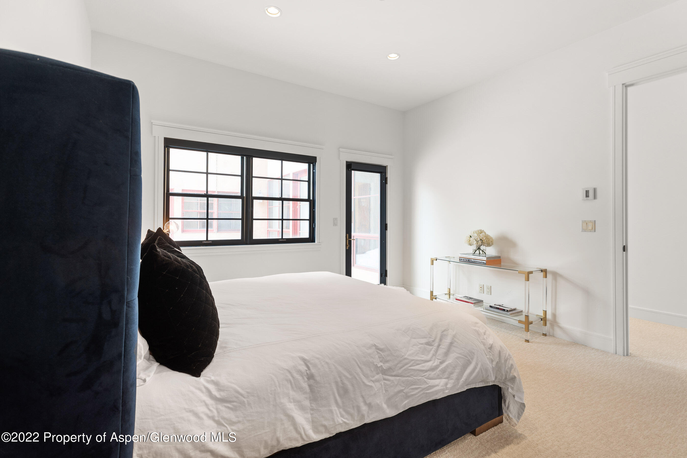 2908 Juniper Hill Drive Property Photo 24