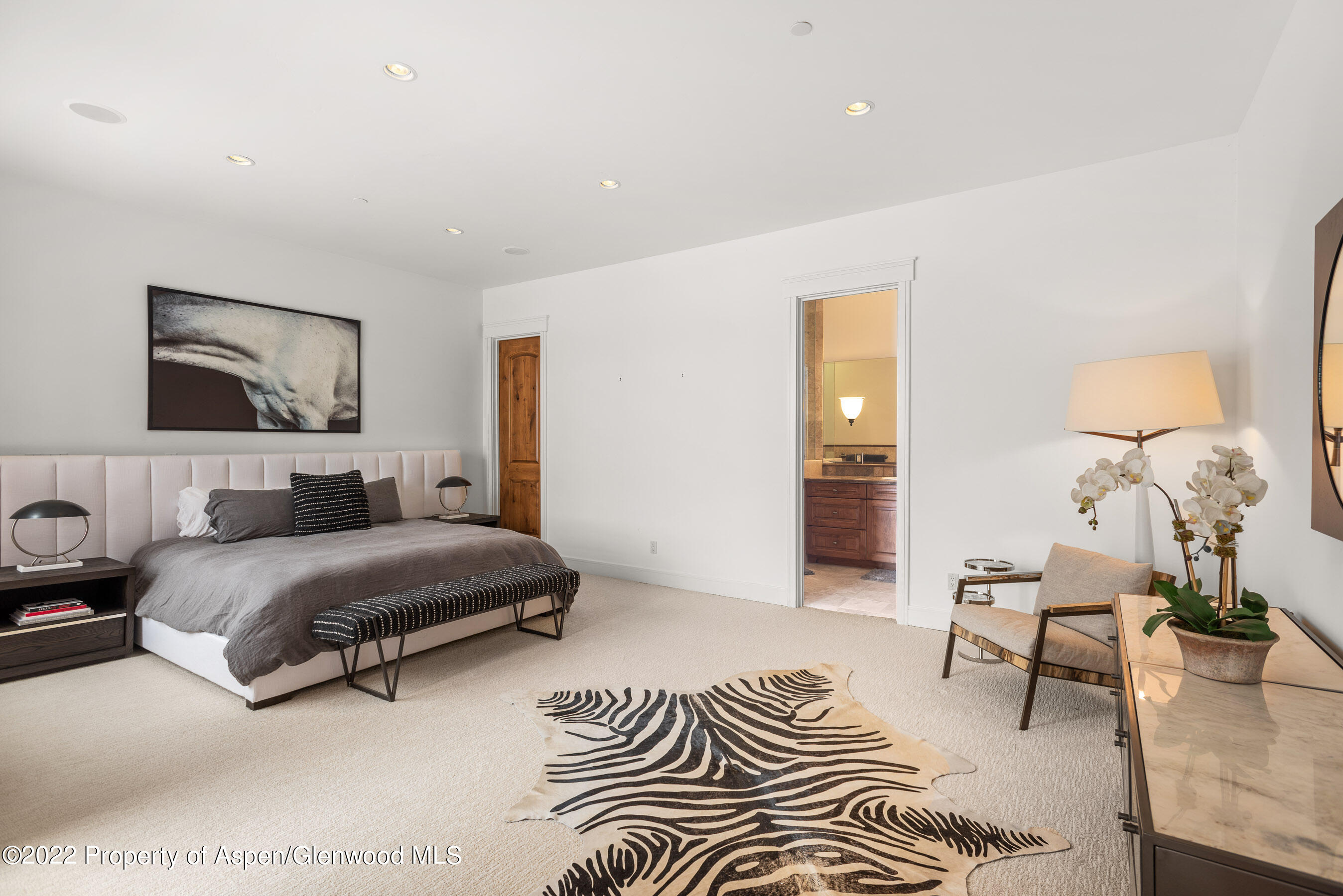 2908 Juniper Hill Drive Property Photo 26