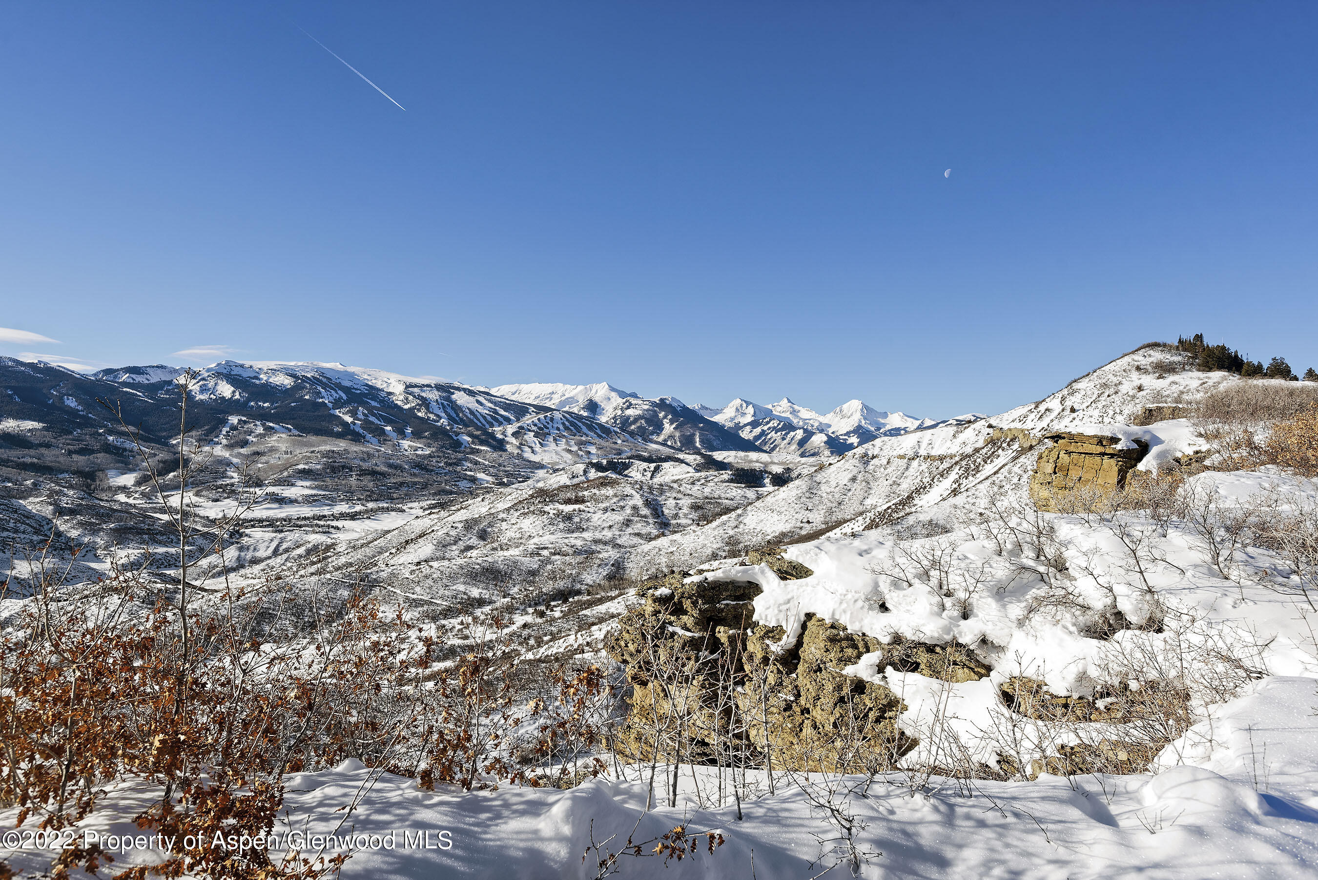 2908 Juniper Hill Drive Property Photo 30