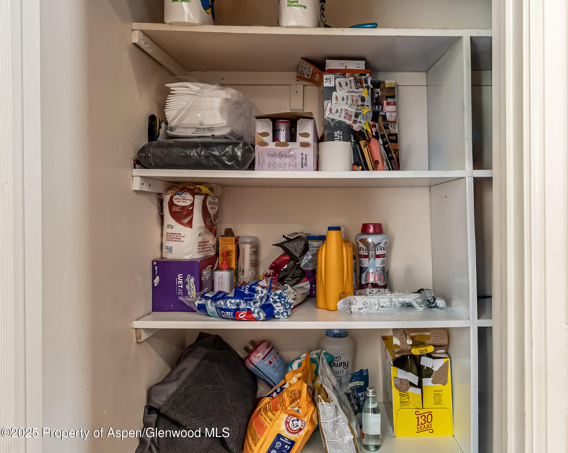 2618 Apache Court Property Photo 20