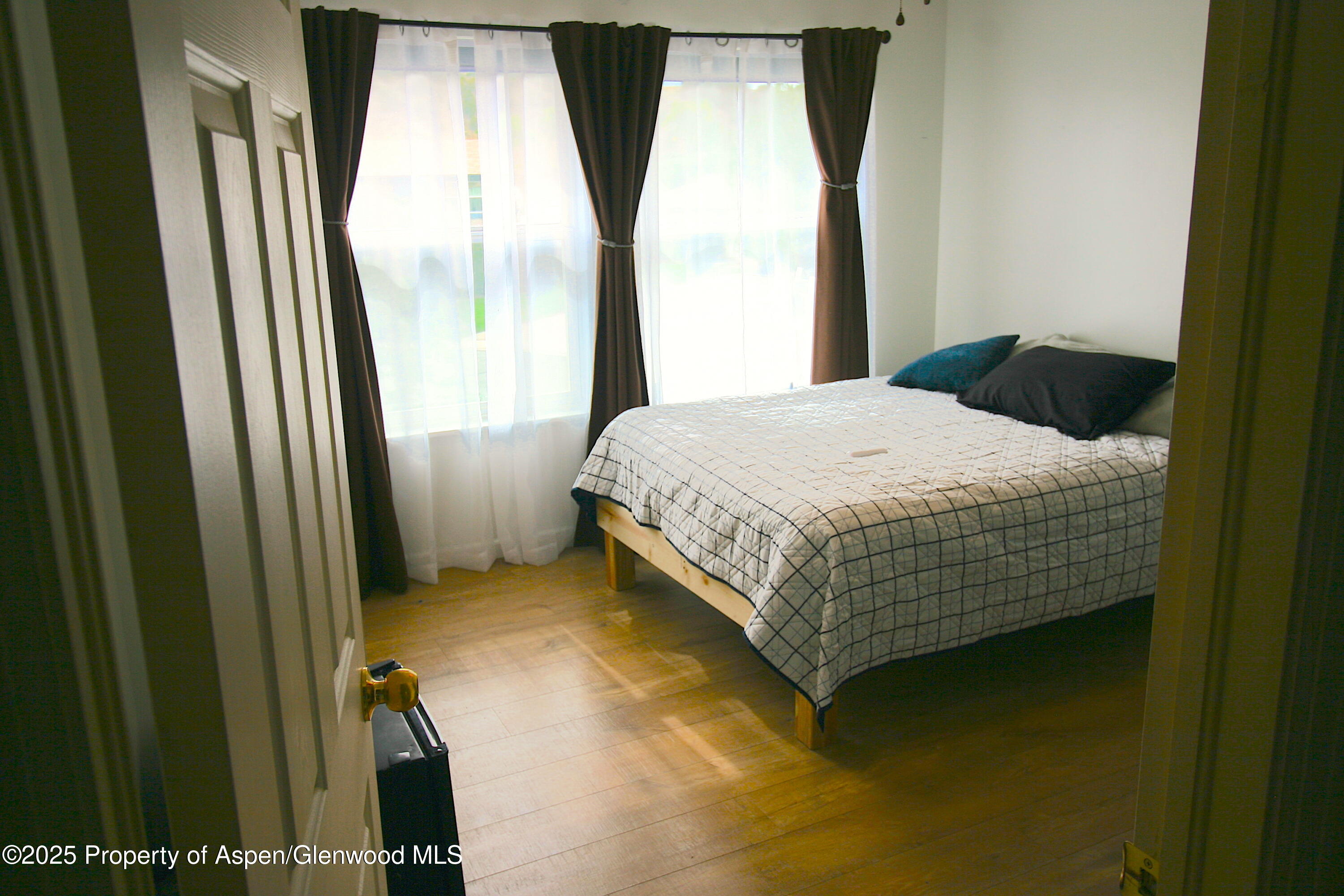 2618 Apache Court Property Photo 37