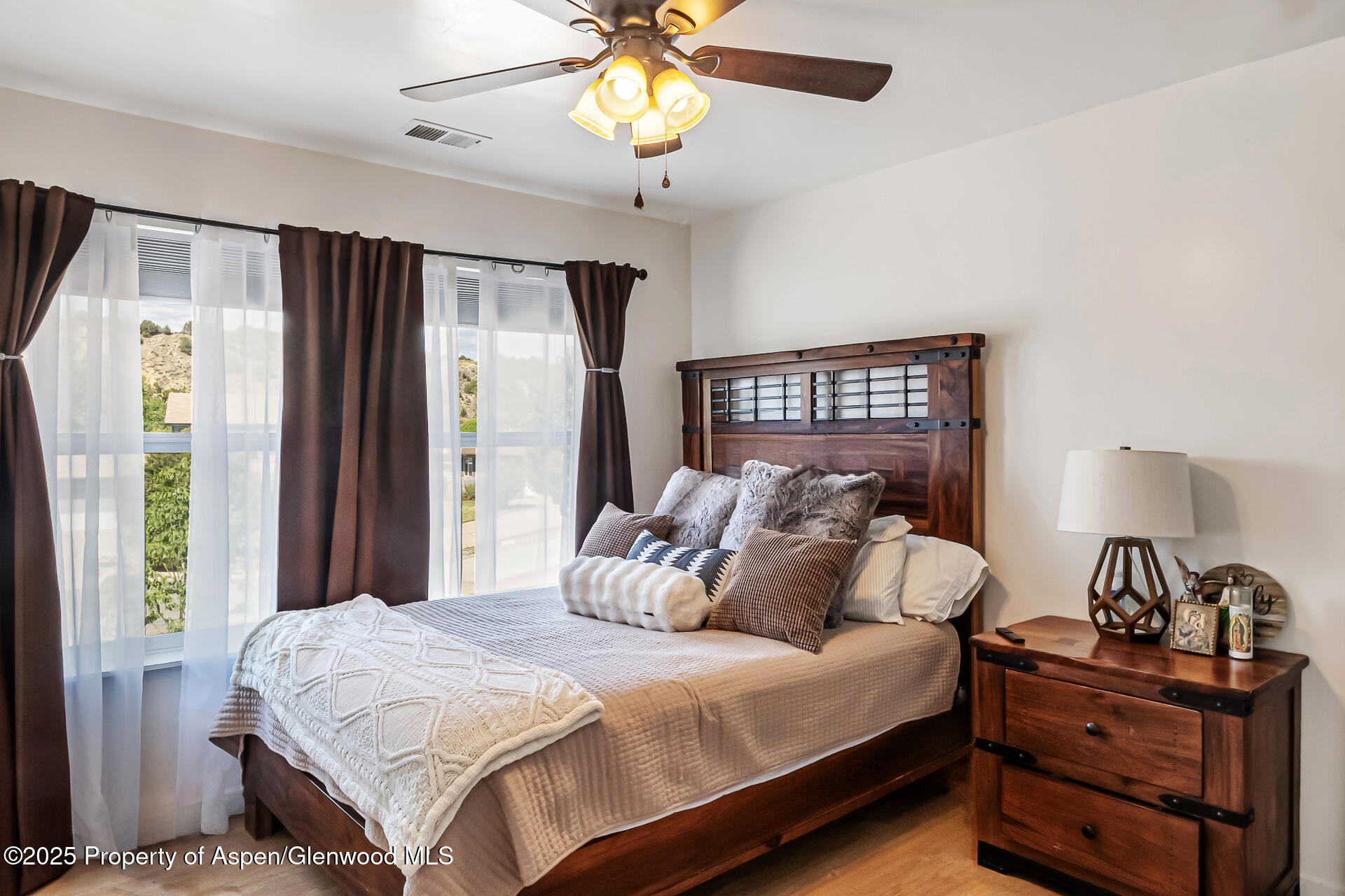 2618 Apache Court Property Photo 38