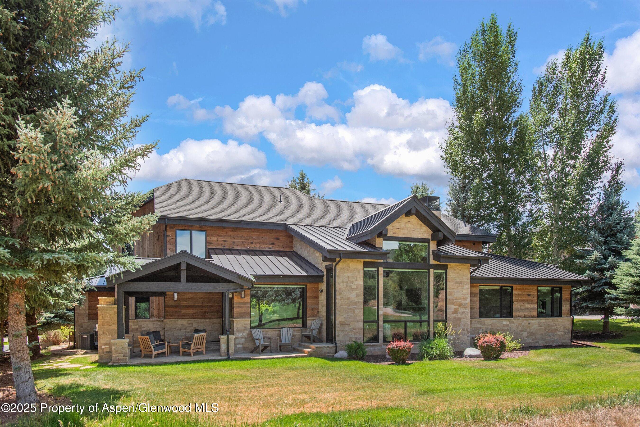 139 River Glen Road Property Photo