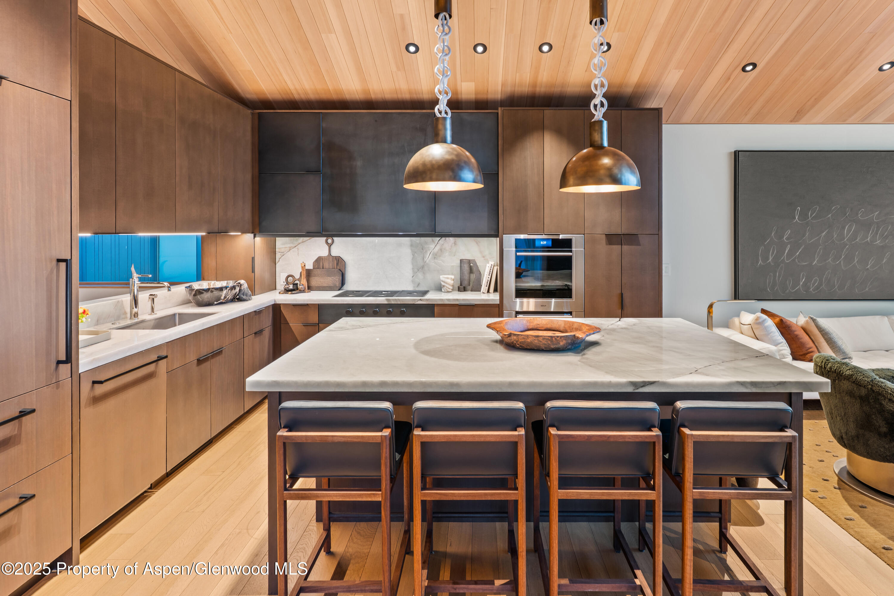 411 Wood Road, 10 Property Photo 8