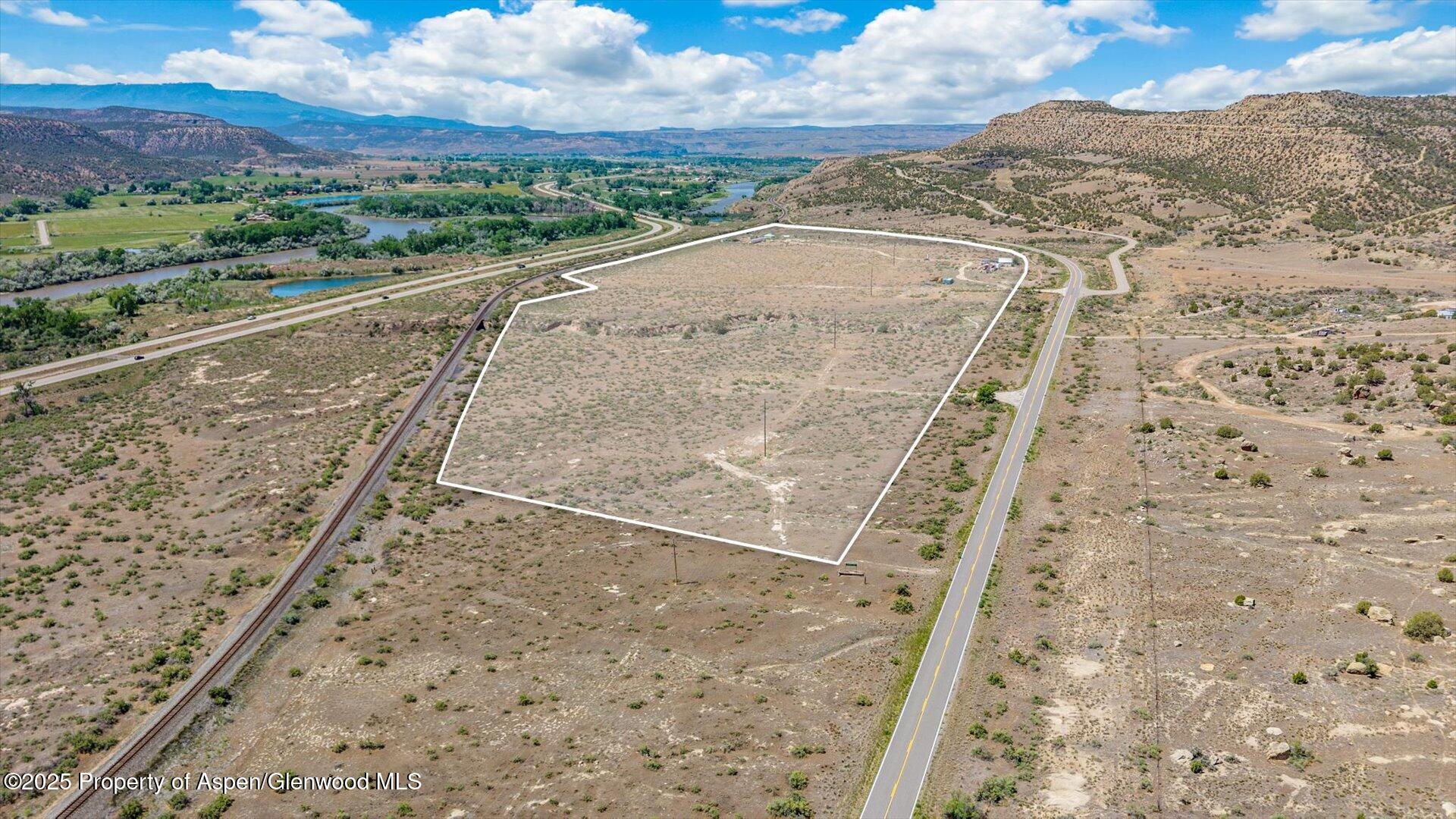 4695 Highway 6 & 24 Property Photo 3