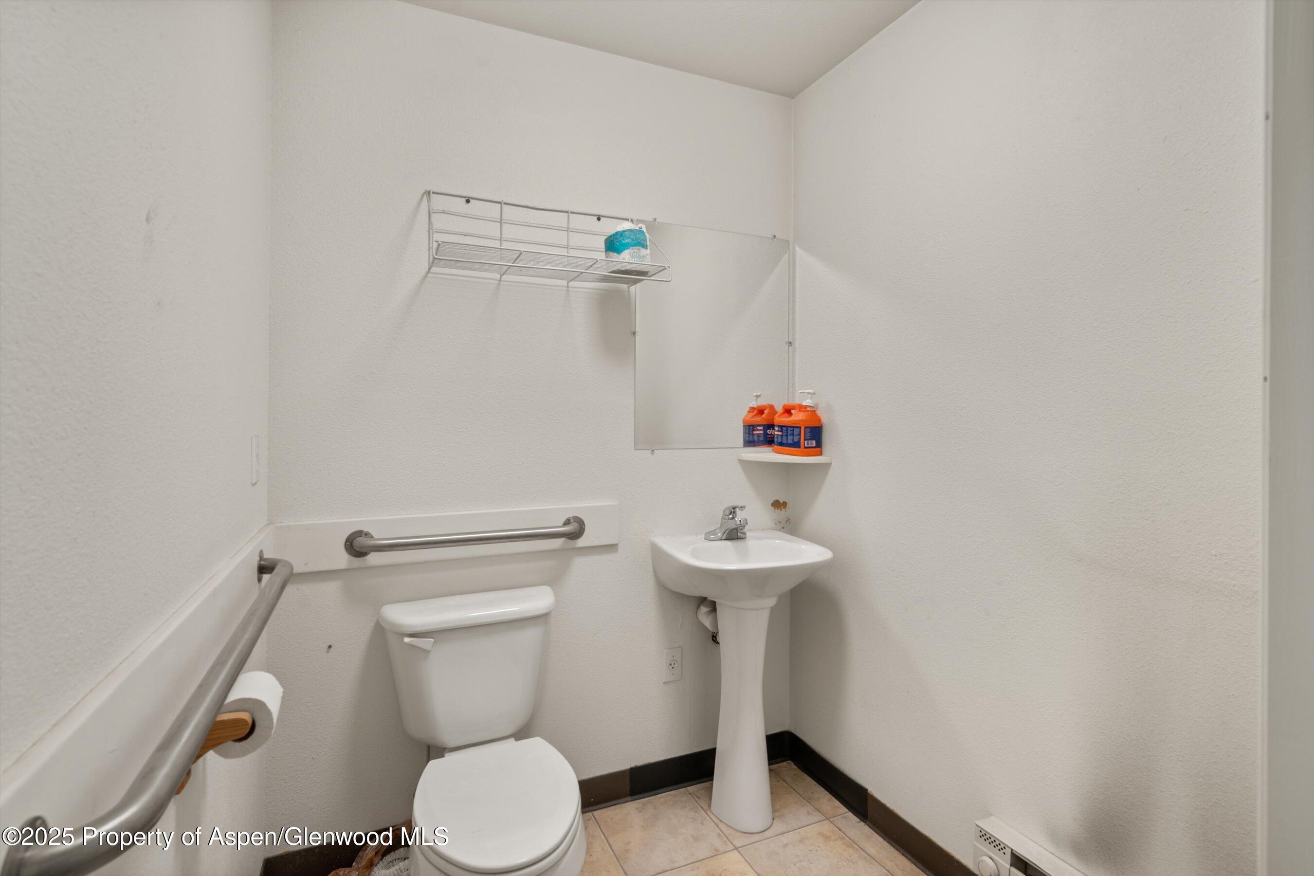 6420 335 County Road, Unit E Property Photo 13