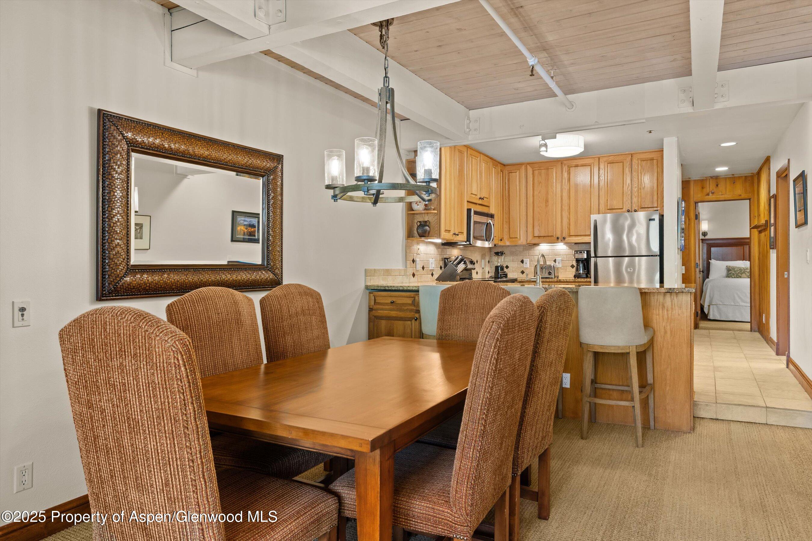 610 S West End Street H202 Property Photo 5