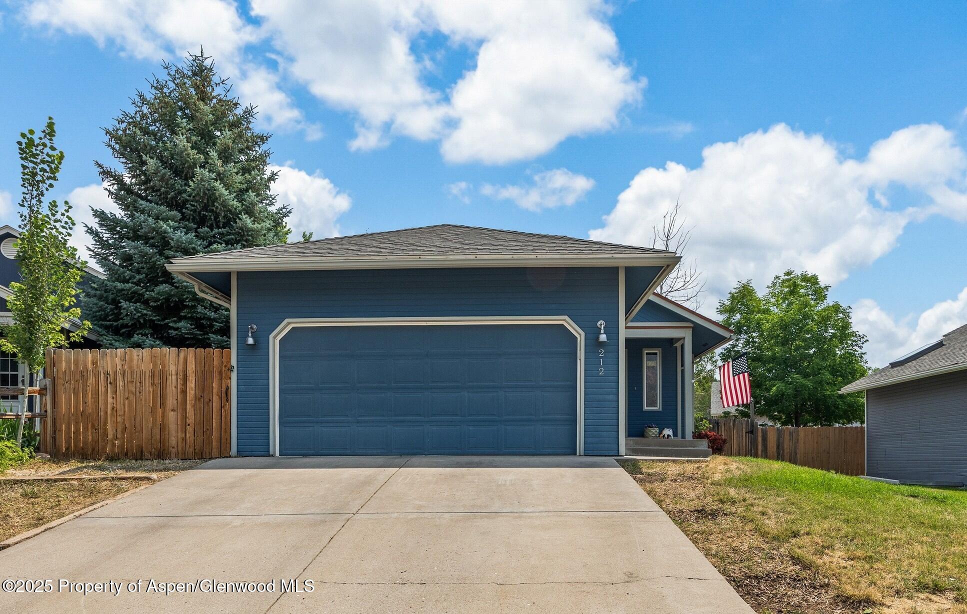 212 Safflower Court Property Photo 1