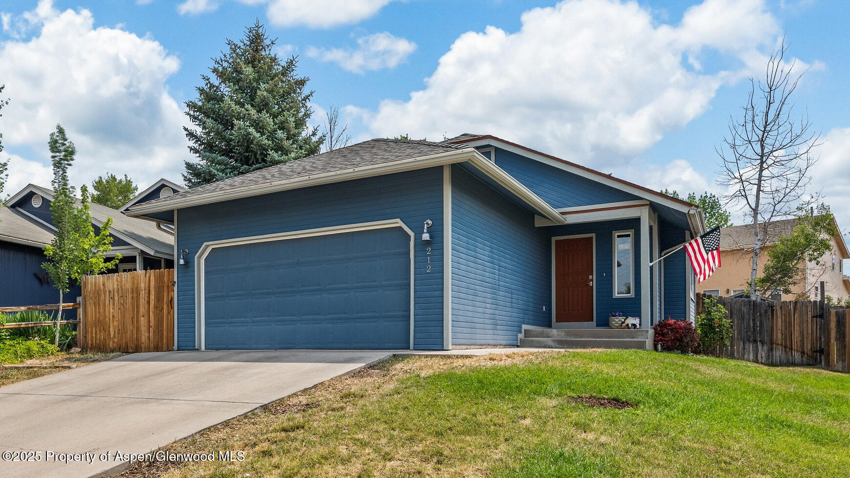 212 Safflower Court Property Photo 1