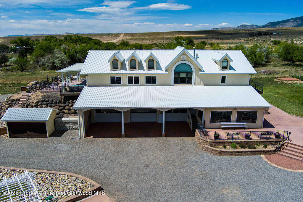 6800 Reeder Mesa Road Property Photo 1