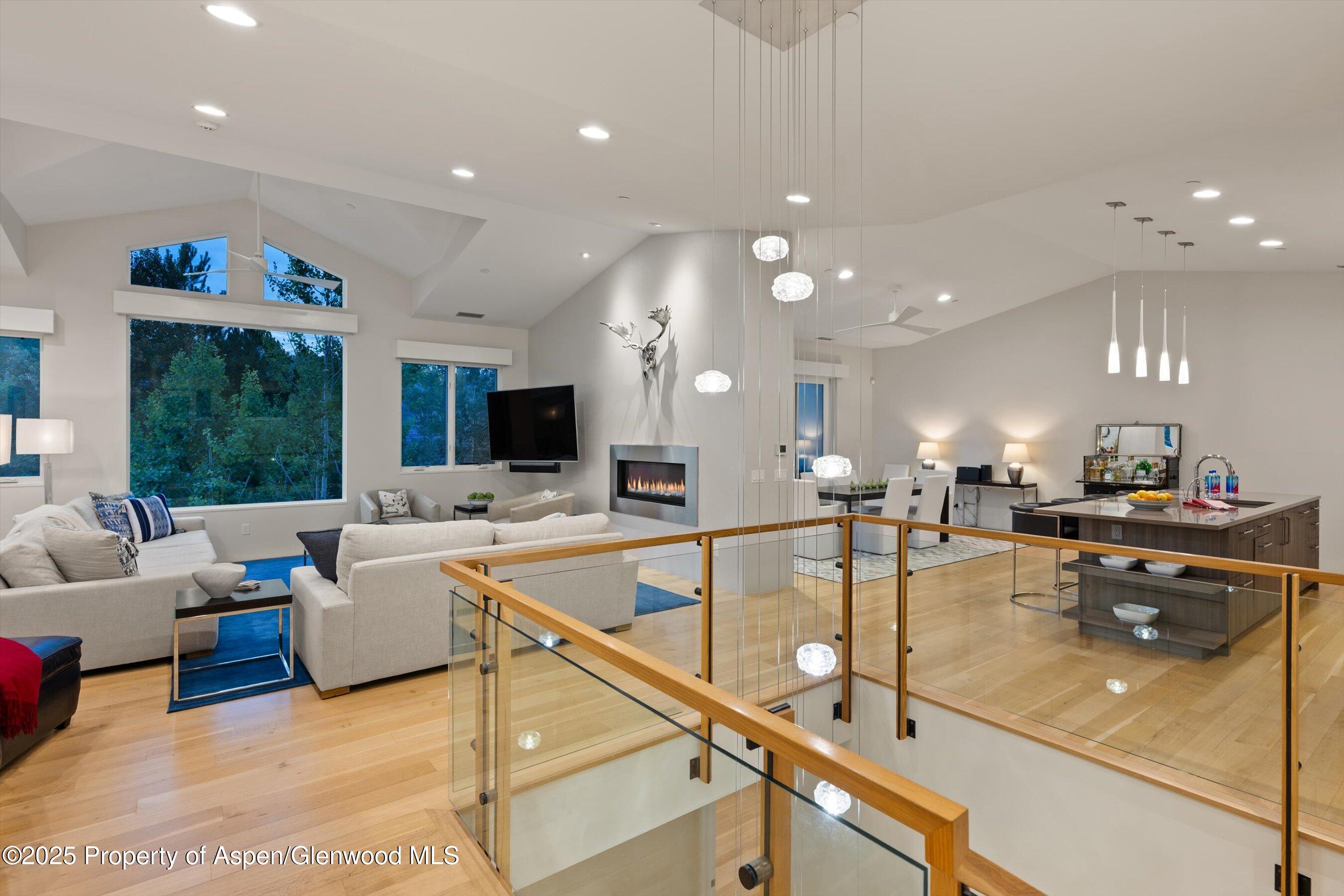 753 Promontory Lane Property Photo 16