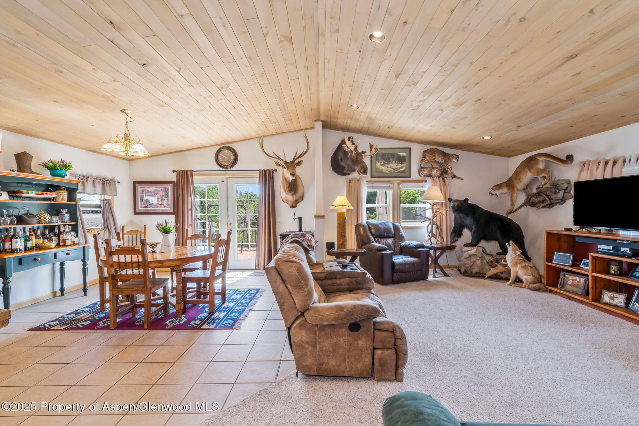 17550 W Us Highway 40 Property Photo 8