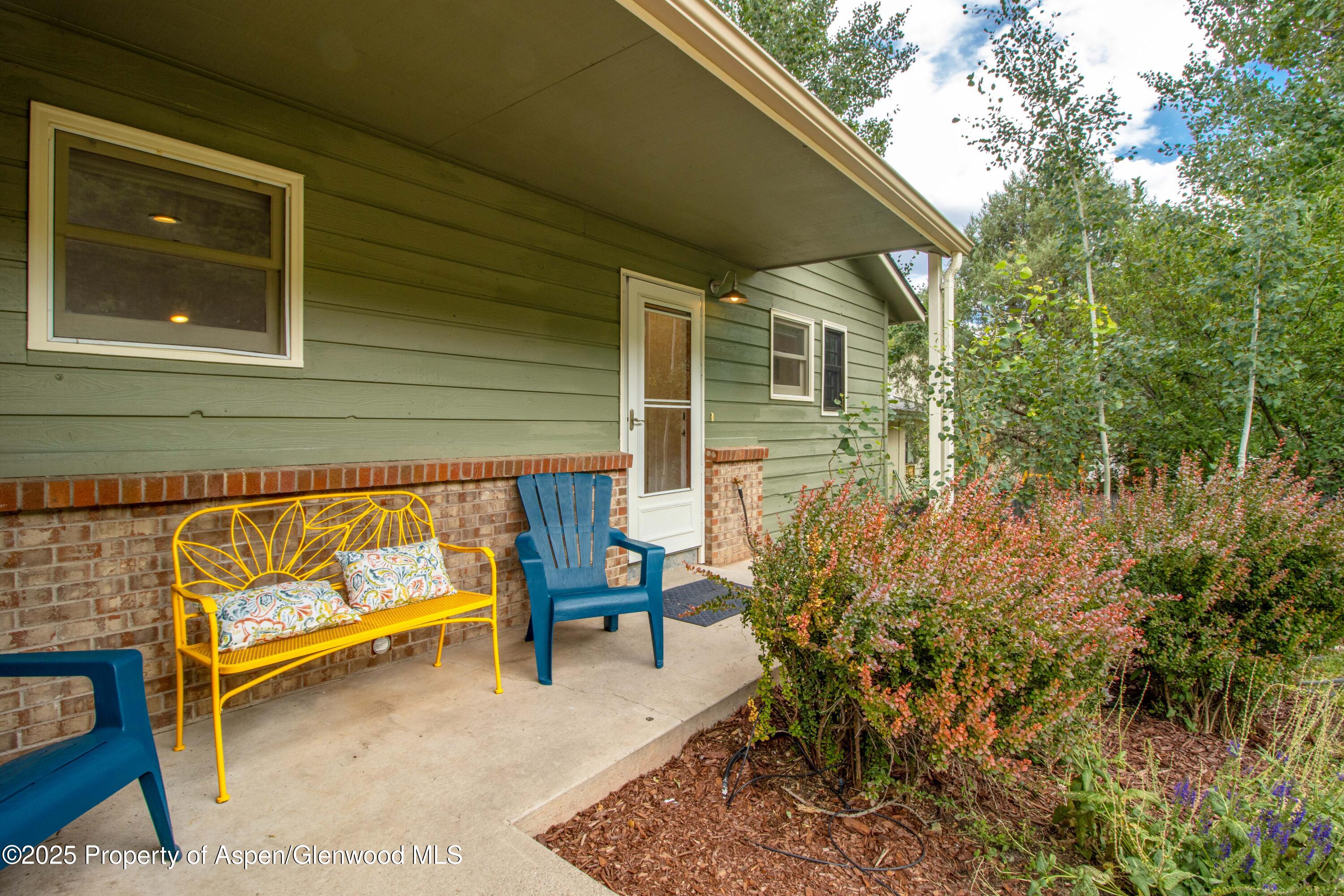 1124 Walz Avenue Property Photo 1