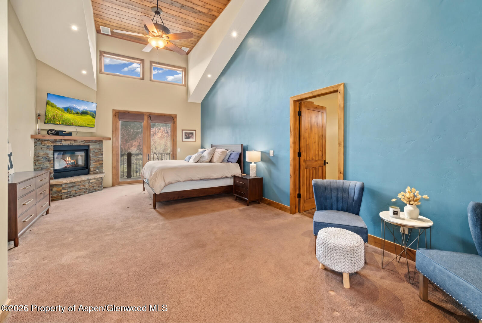 1204 Huebinger Drive Property Photo 8