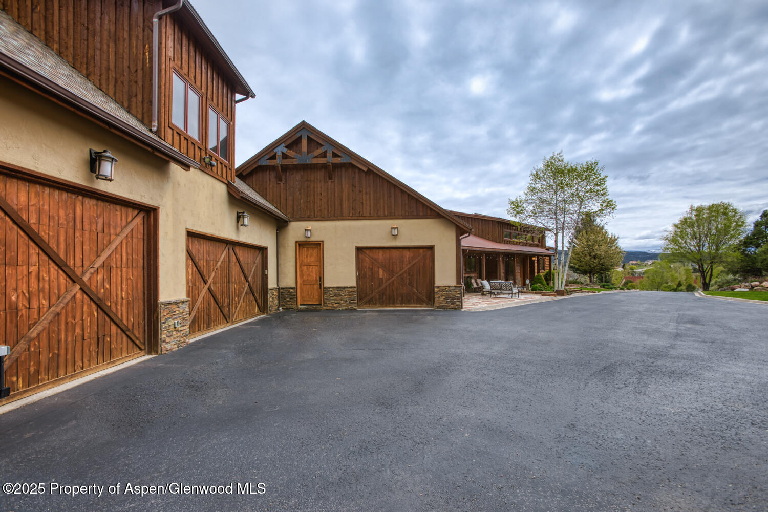 1204 Huebinger Drive Property Photo 65