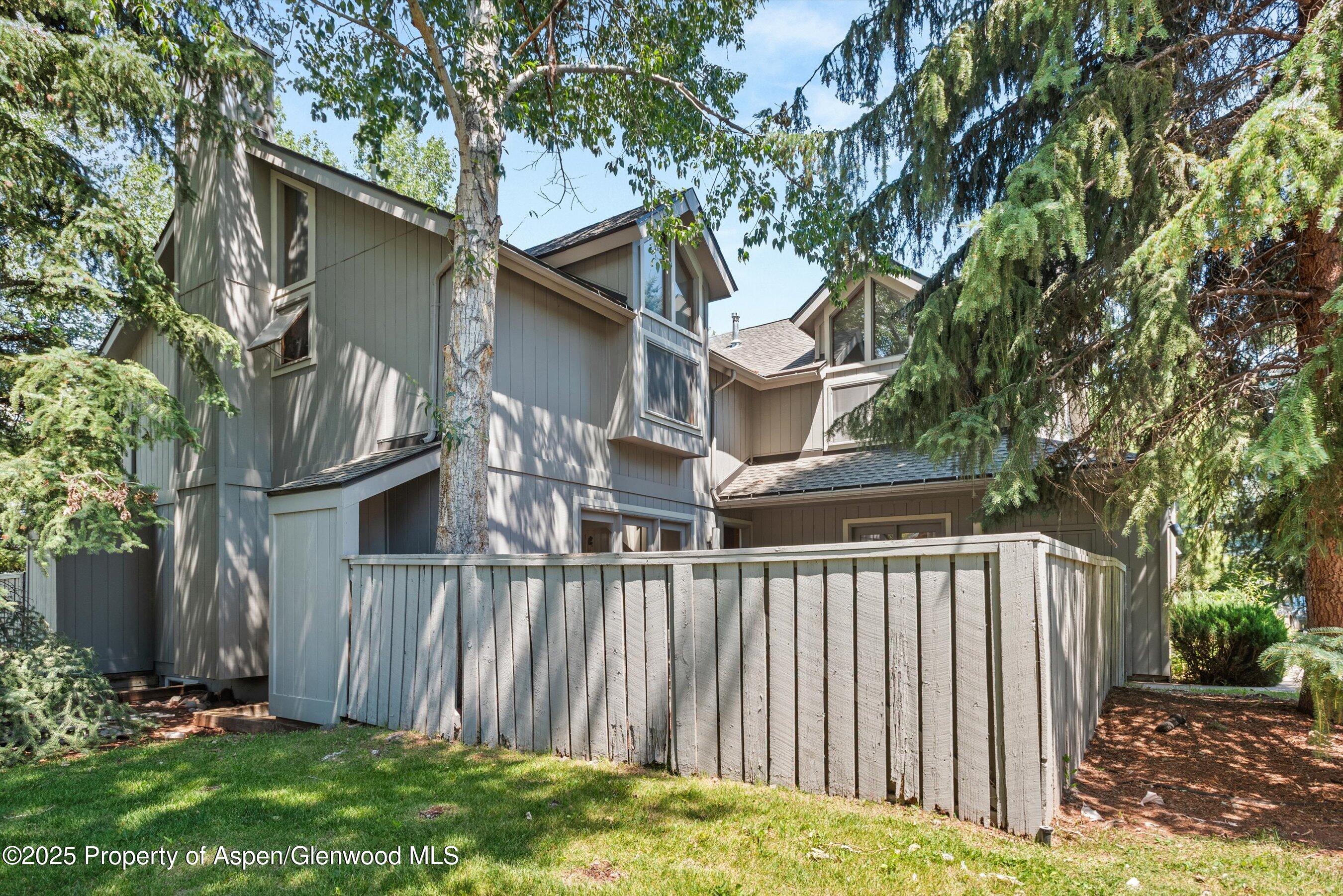 152 Wren Court Property Photo 2