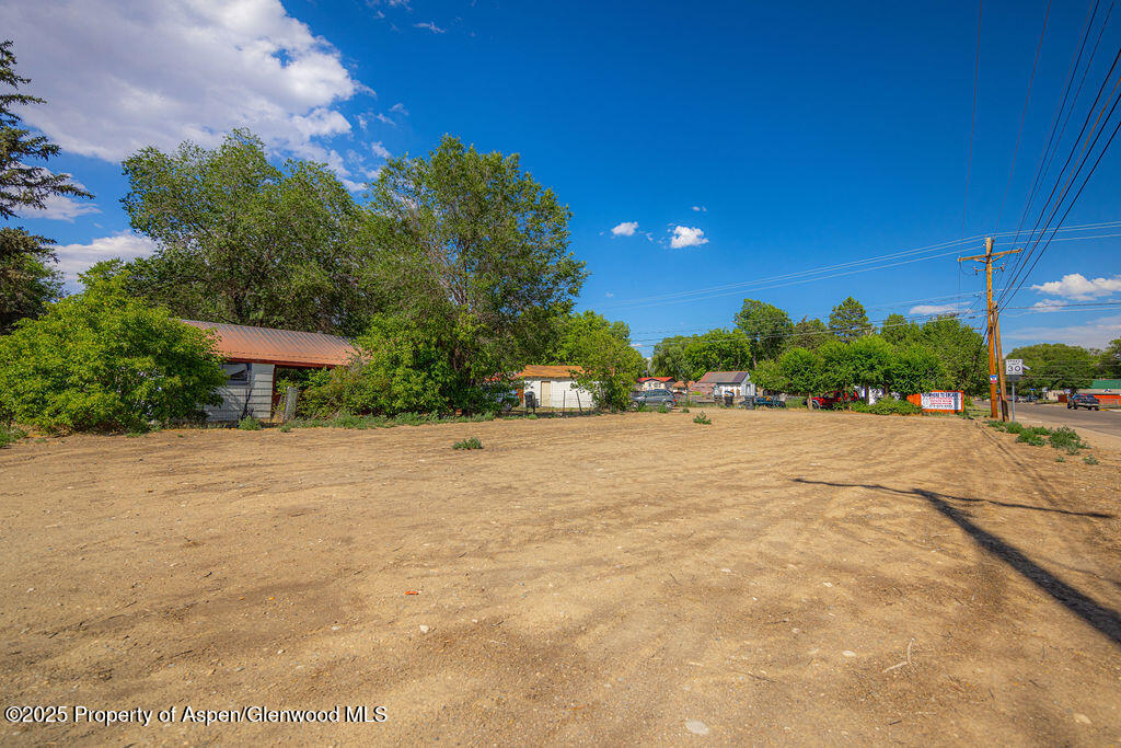 403 Tucker Street Property Photo 7