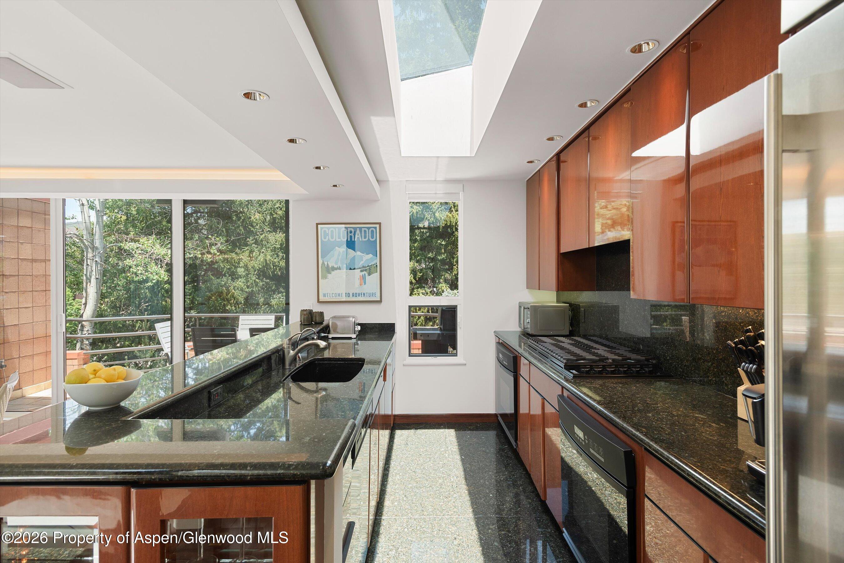 208 S Spring Street #1 Property Photo 10