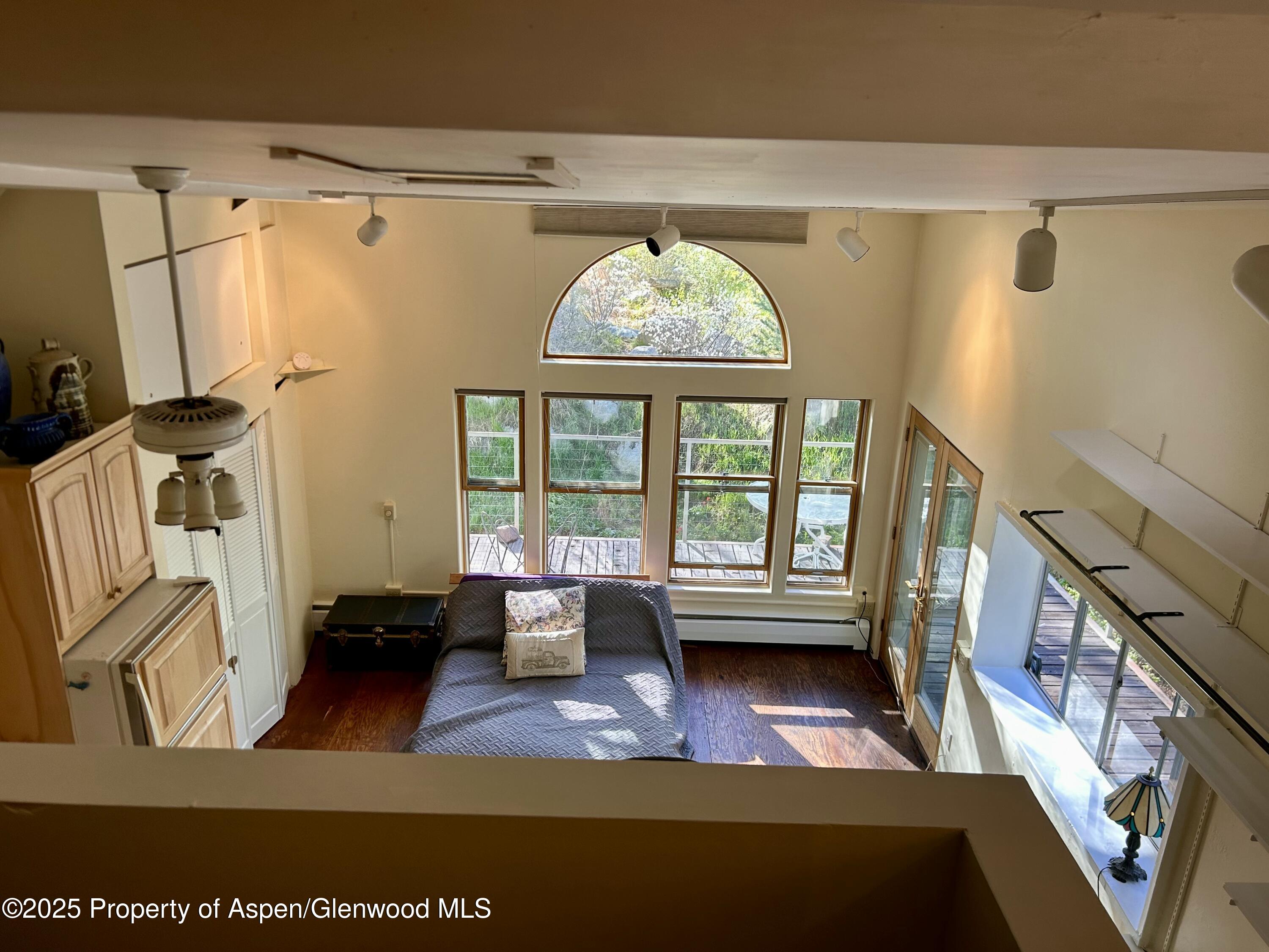 410 N Mill Street Property Photo 7