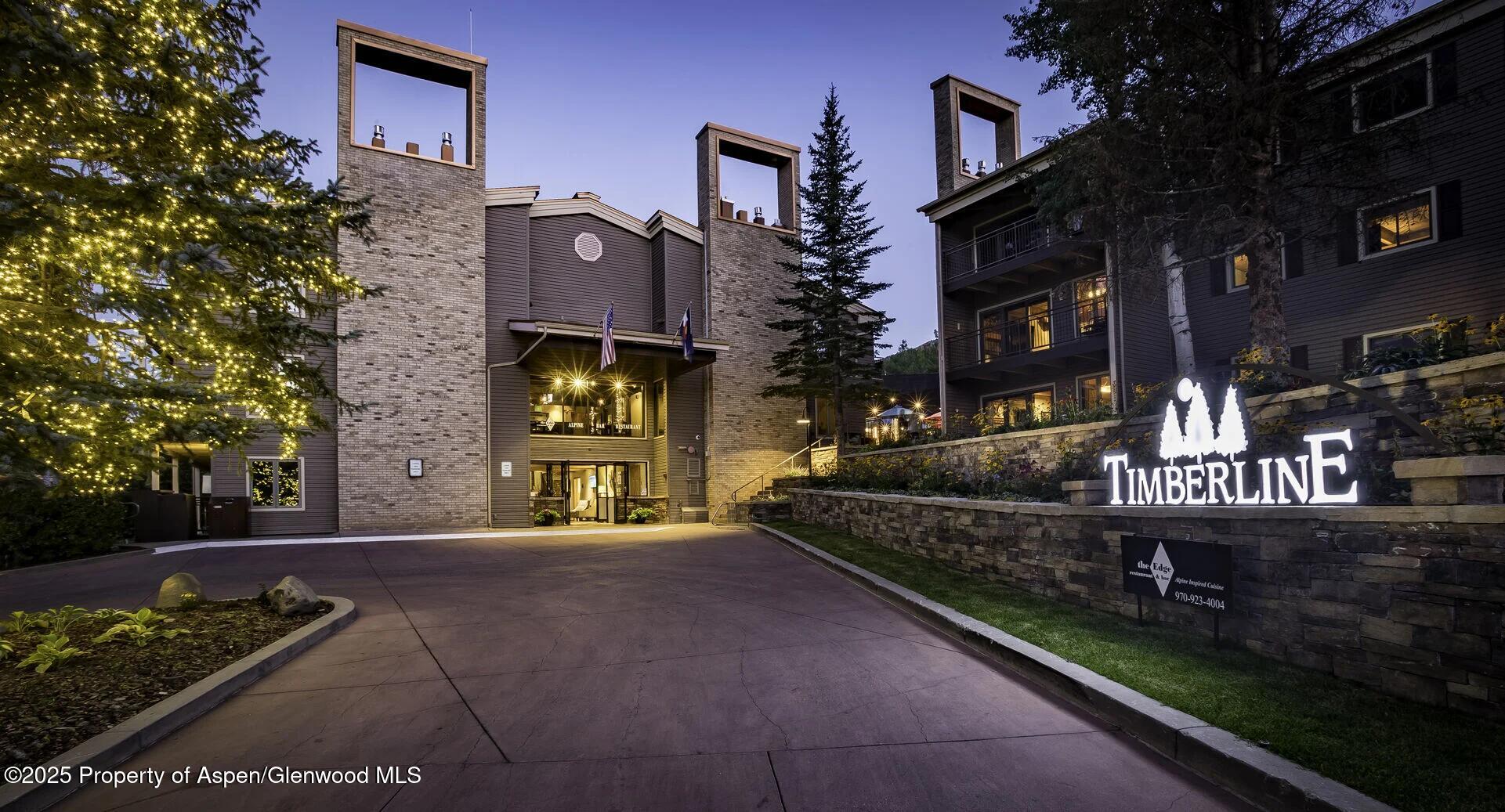 690 Carriage Way, Unit B2g Property Photo 6