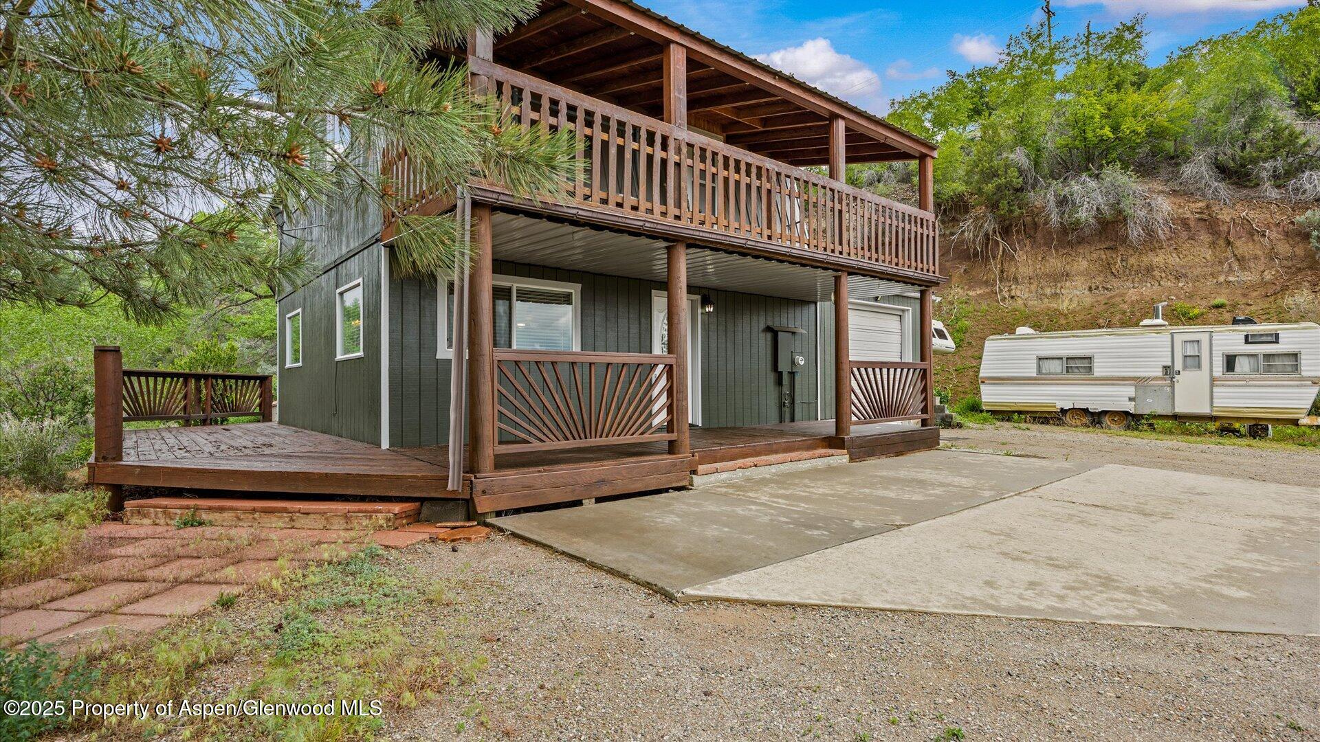 10467 County Road 320 Property Photo 5