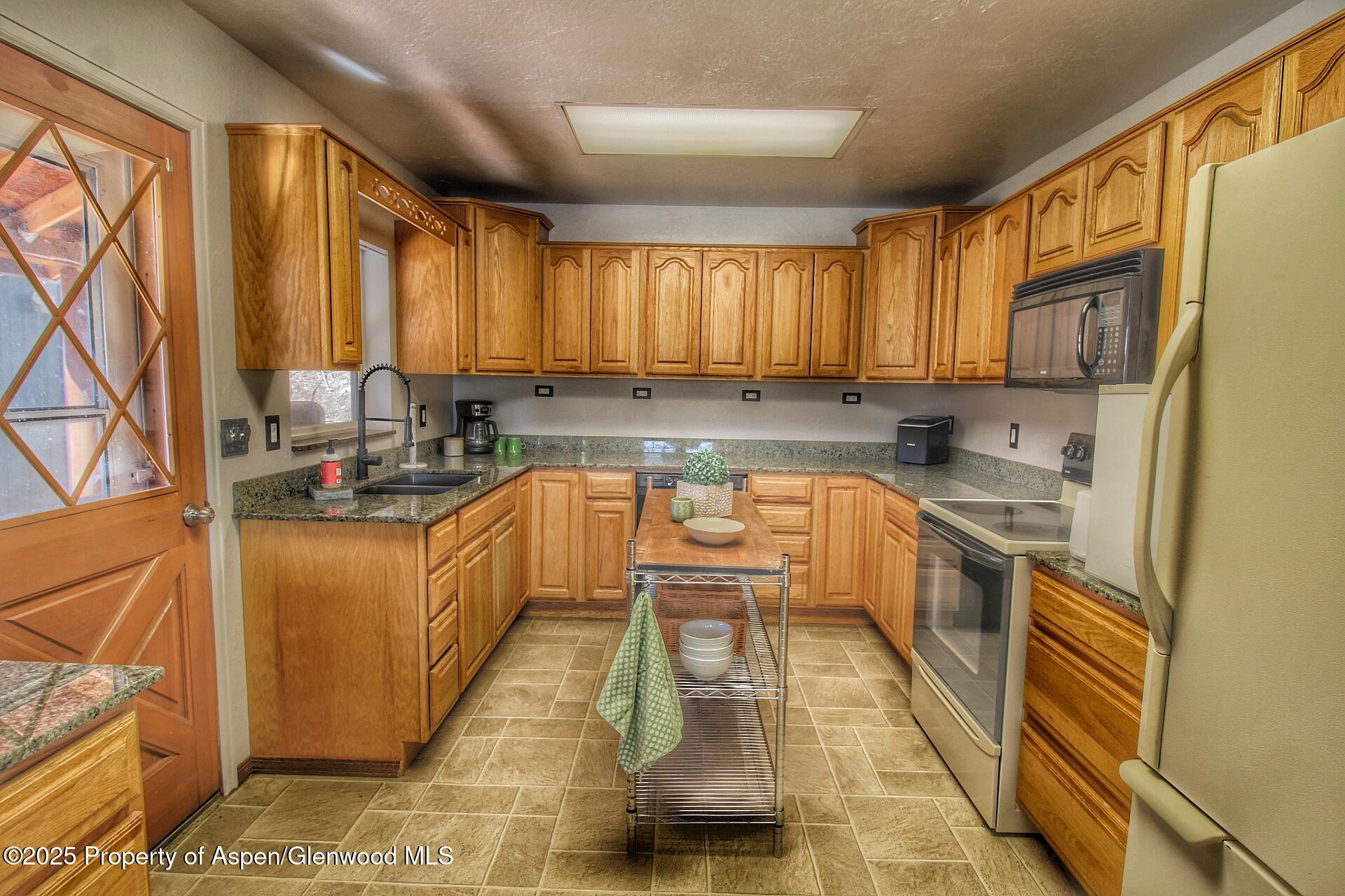 10467 County Road 320 Property Photo 18