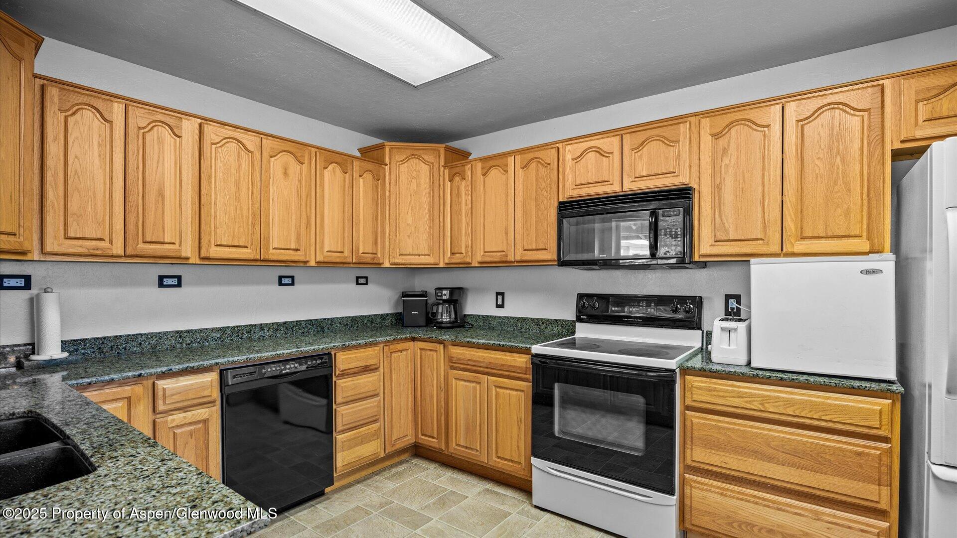 10467 County Road 320 Property Photo 21