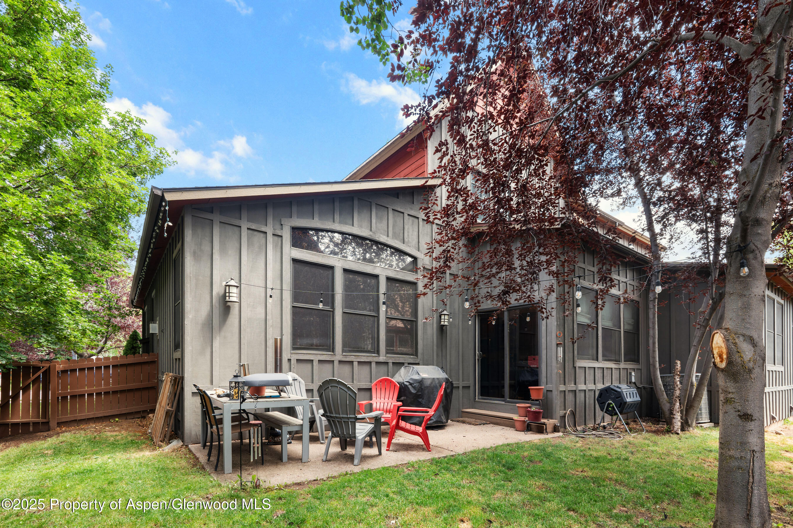 212 Juniper Court Property Photo 10