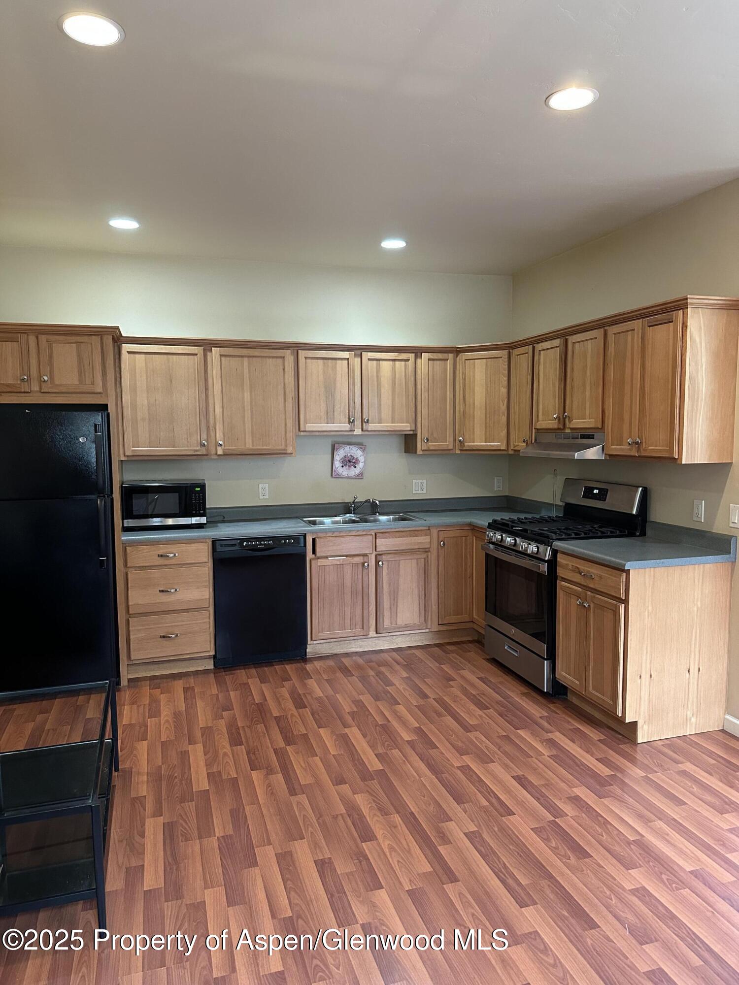 212 Juniper Court Property Photo 20