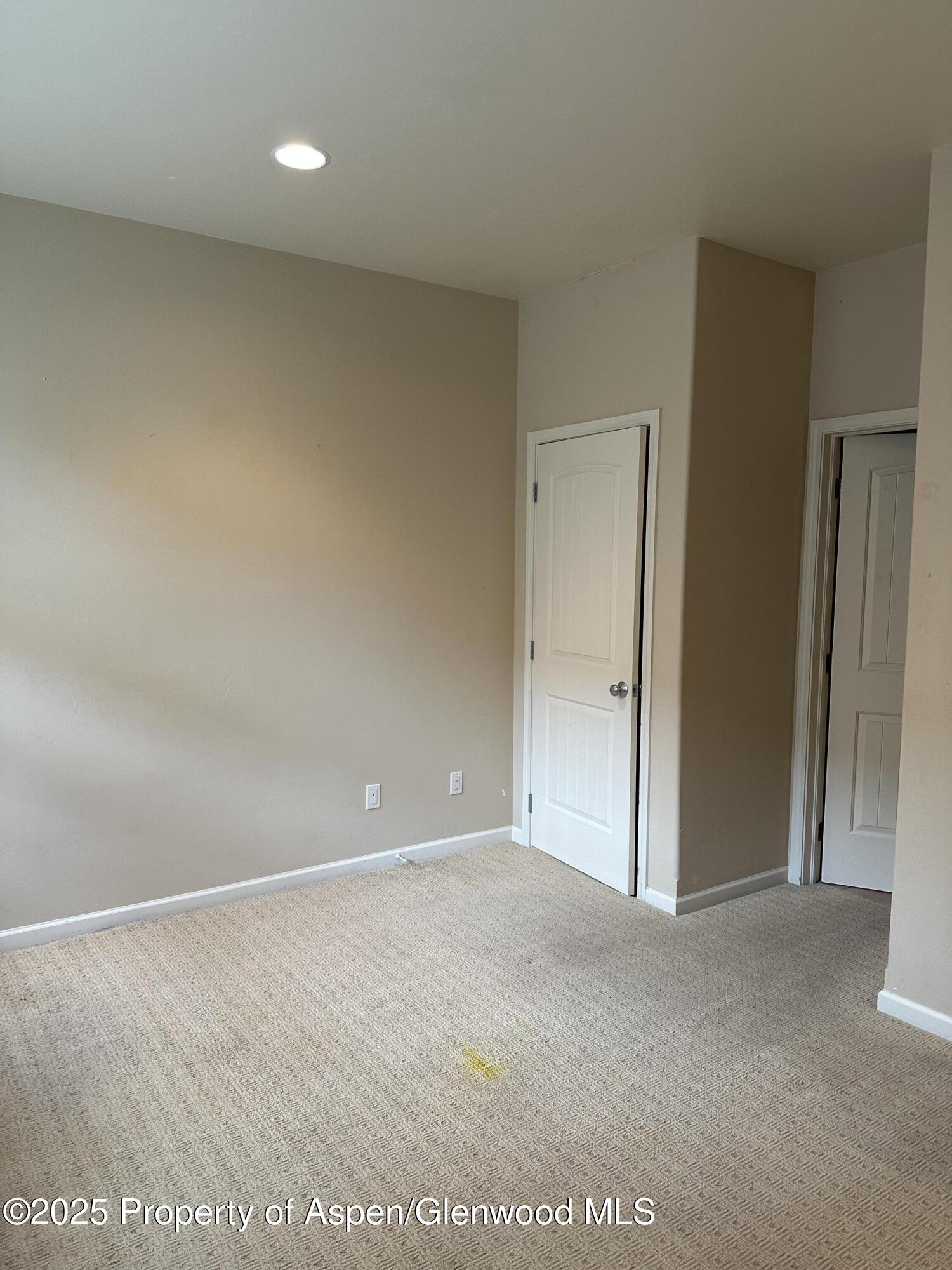 212 Juniper Court Property Photo 21