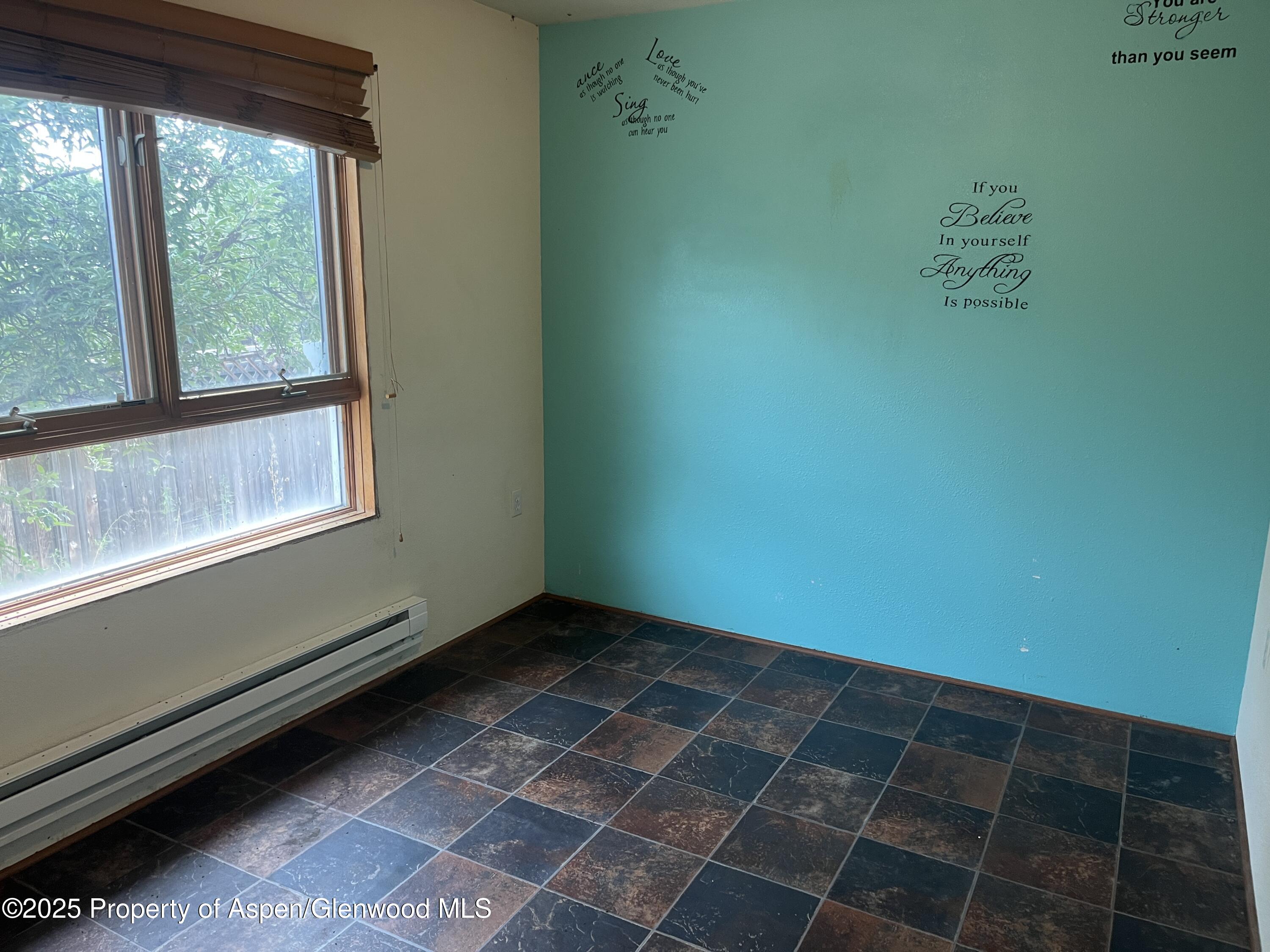 341 Evans Avenue Property Photo 20