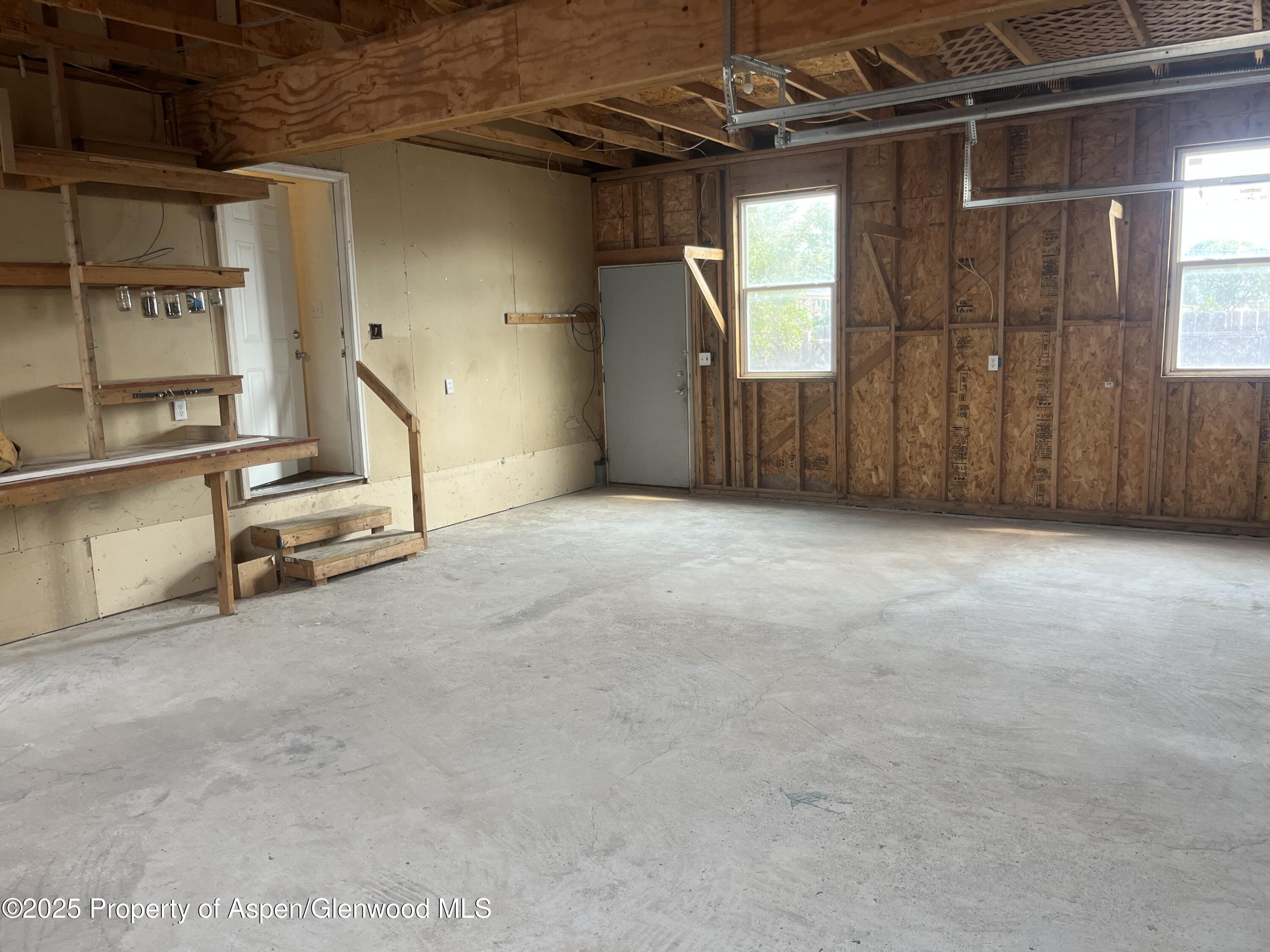 341 Evans Avenue Property Photo 24