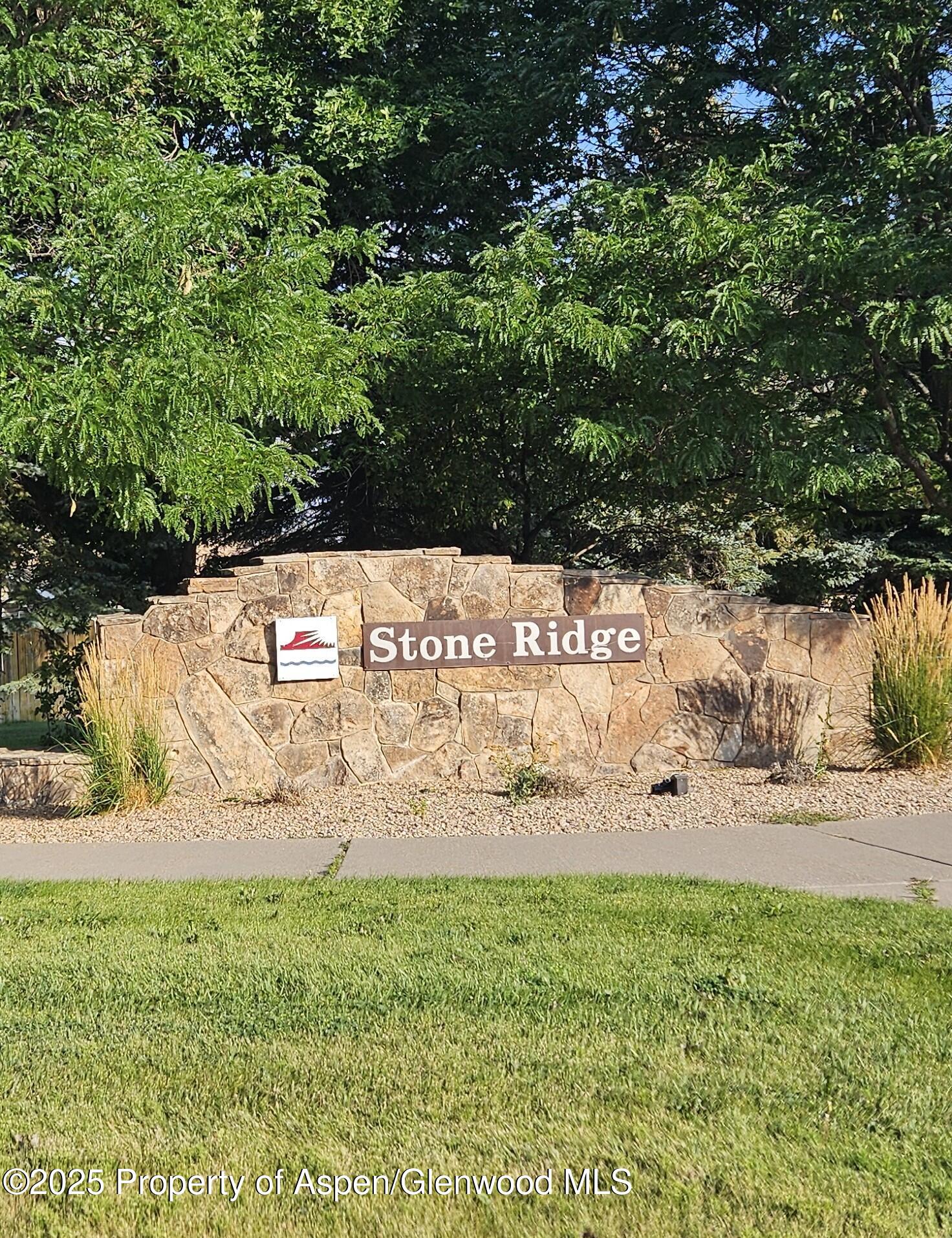 489 Lodgepole Circle Property Photo 4