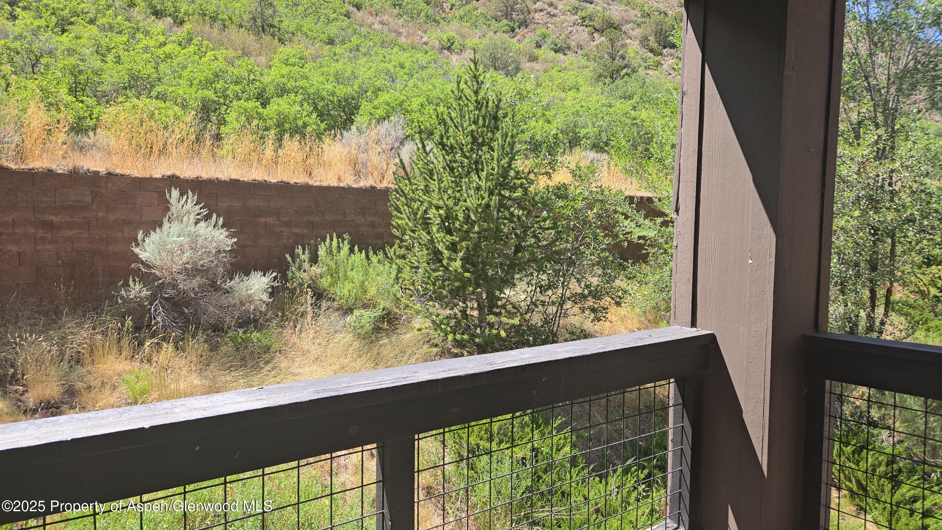 2701 Midland Avenue, 727 Property Photo 2