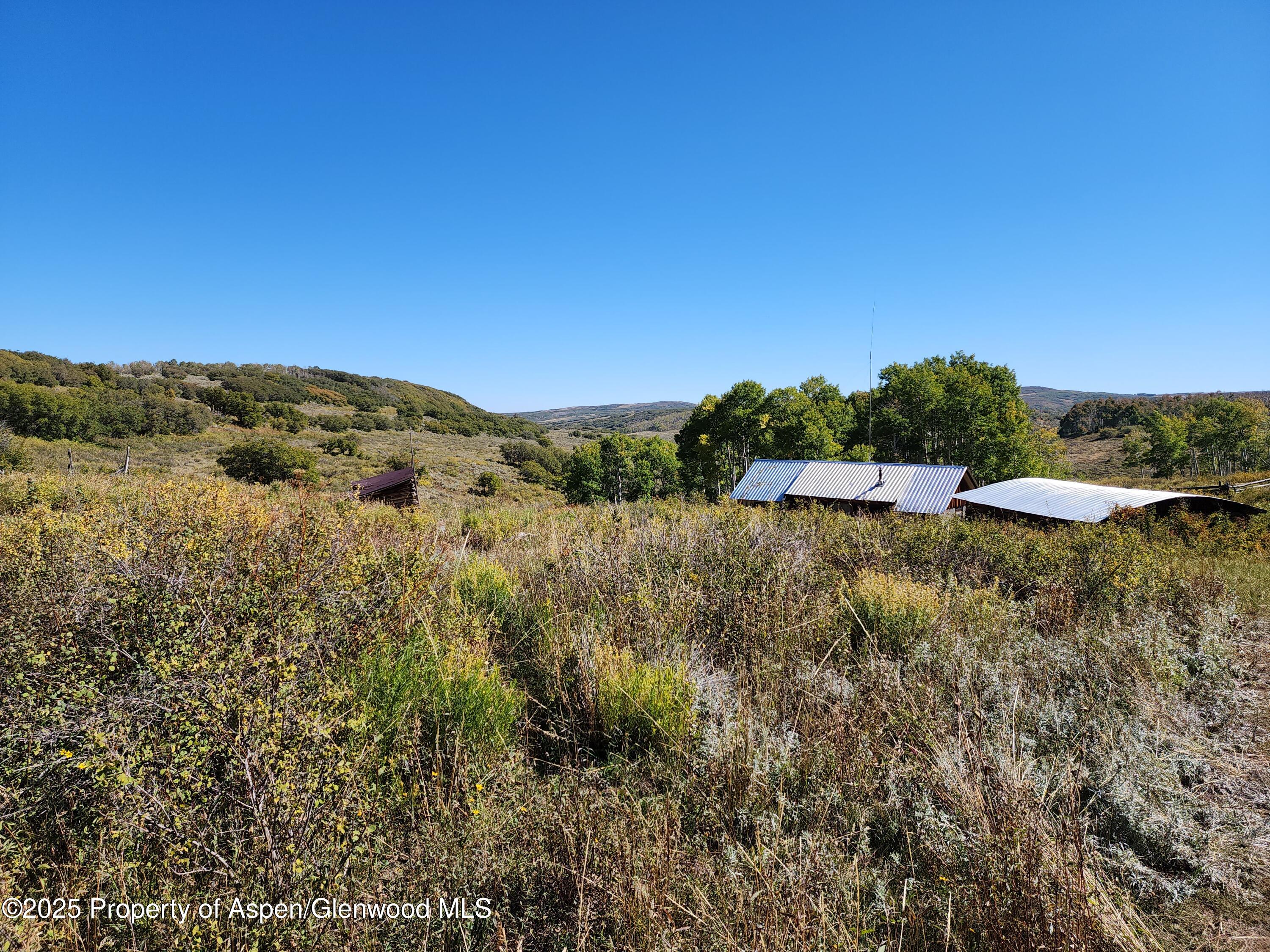 2586 26 1/10 Road Property Photo 6