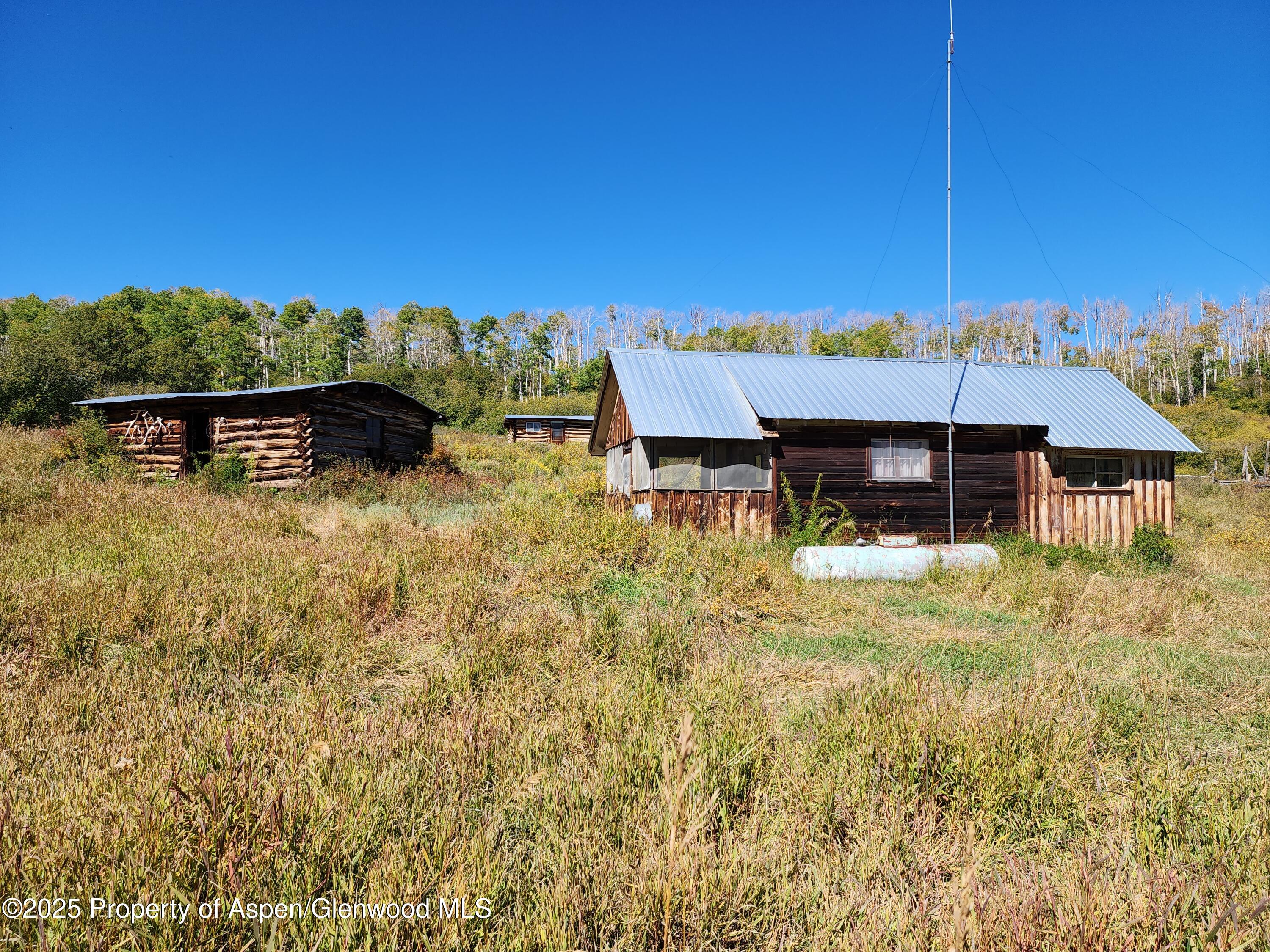 2586 26 1/10 Road Property Photo 7