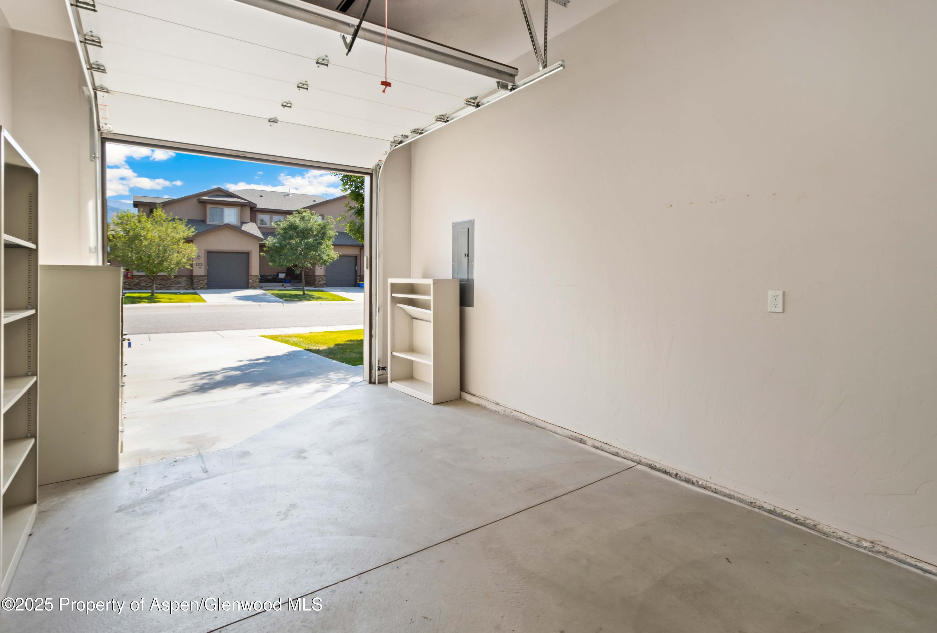 123 Redstone Drive Property Photo 34