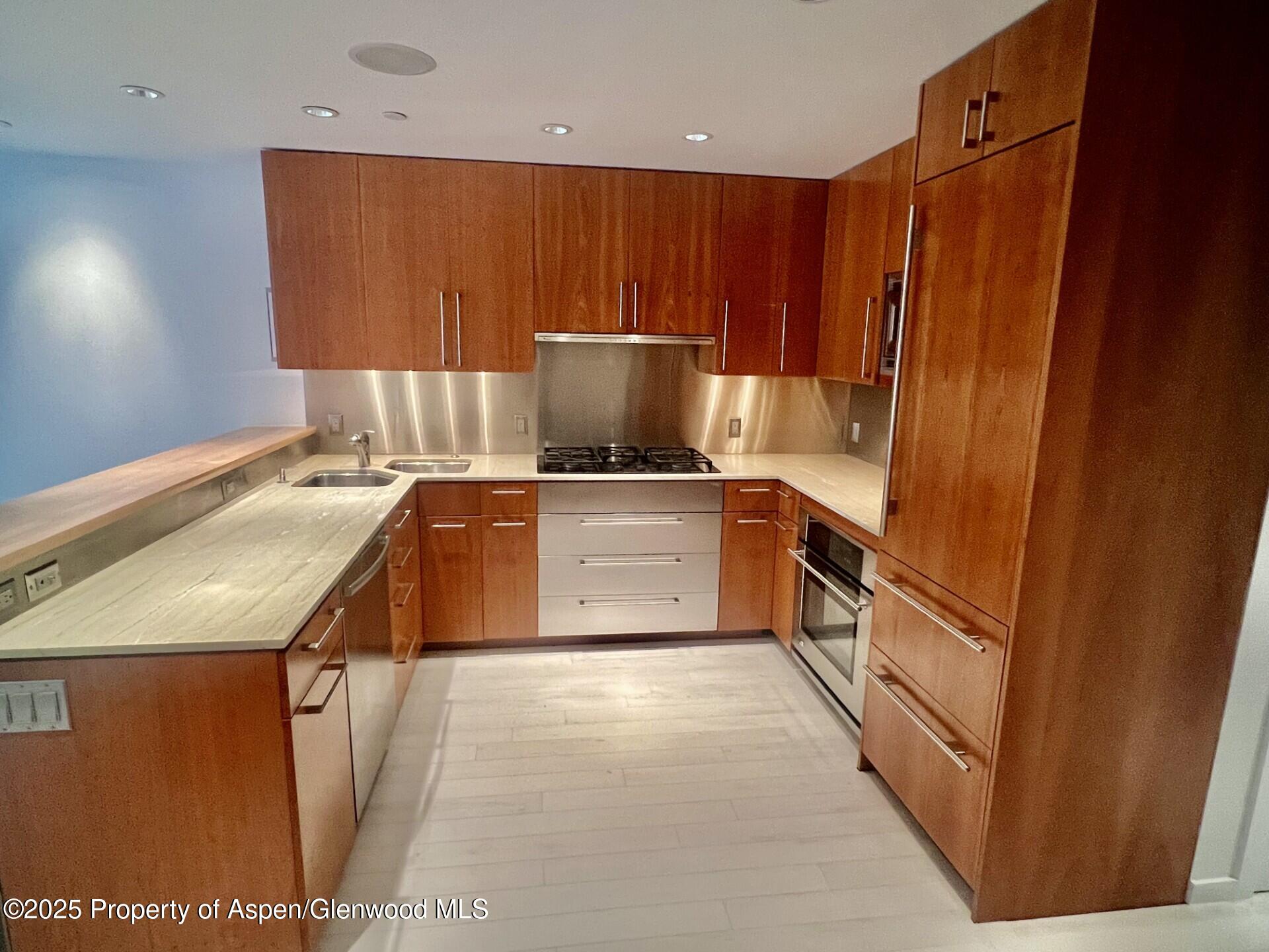 100 E COOPER Avenue, 2 Property Photo 1