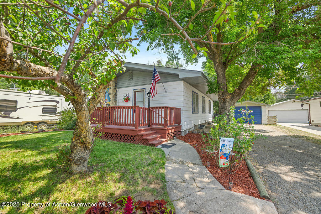 761 Rose Street Property Photo