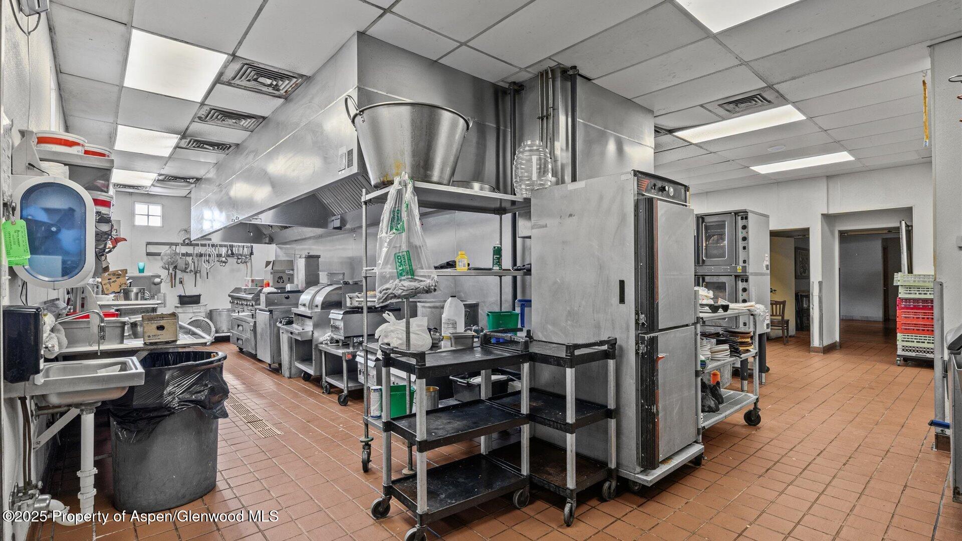 3245 I-70 Business Loop Property Photo 18