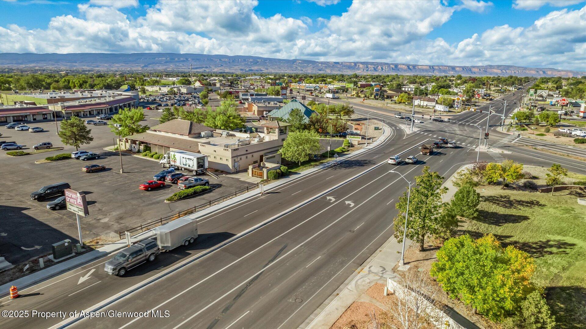 3245 I-70 Business Loop Property Photo 28