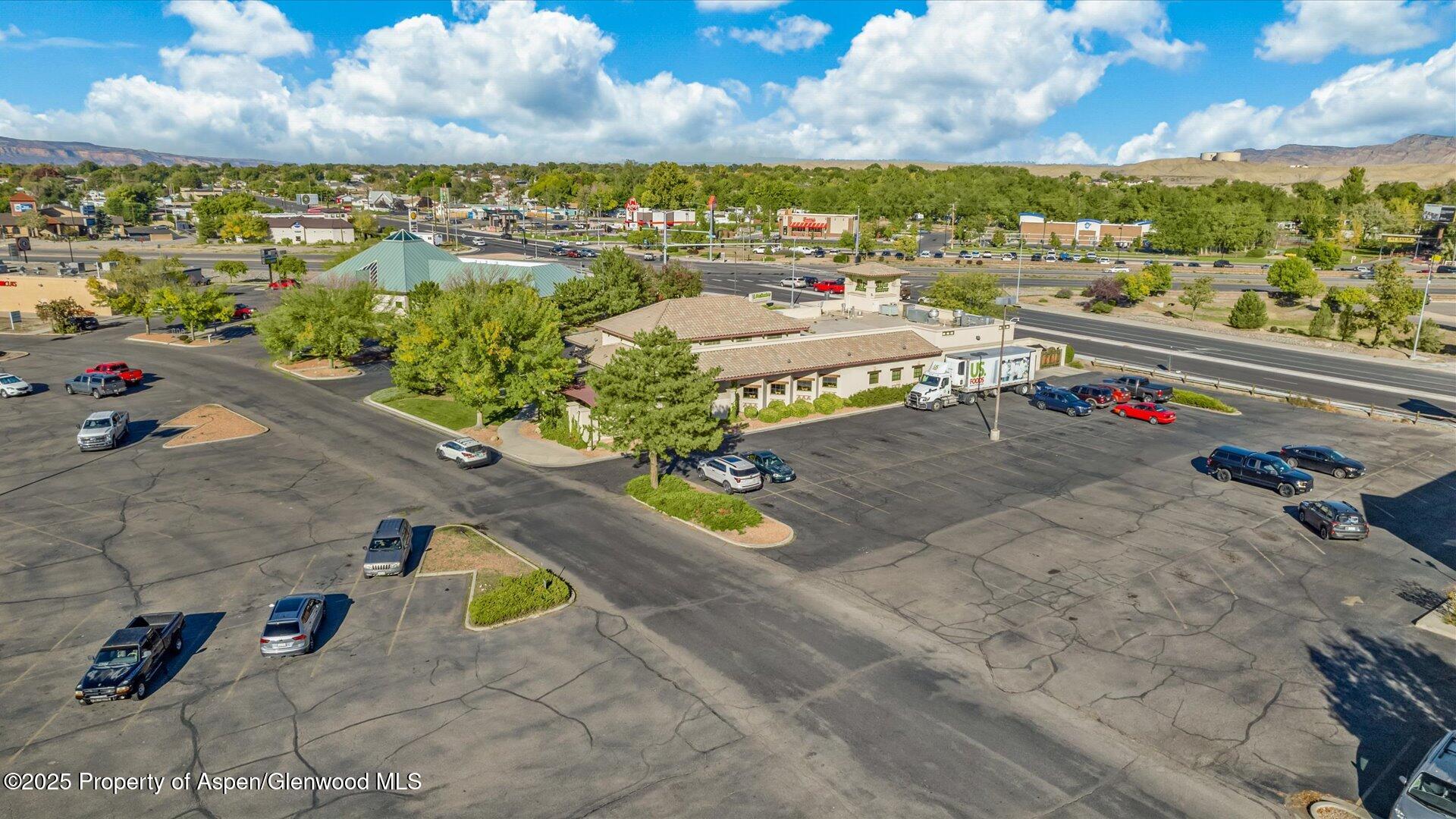3245 I-70 Business Loop Property Photo 29