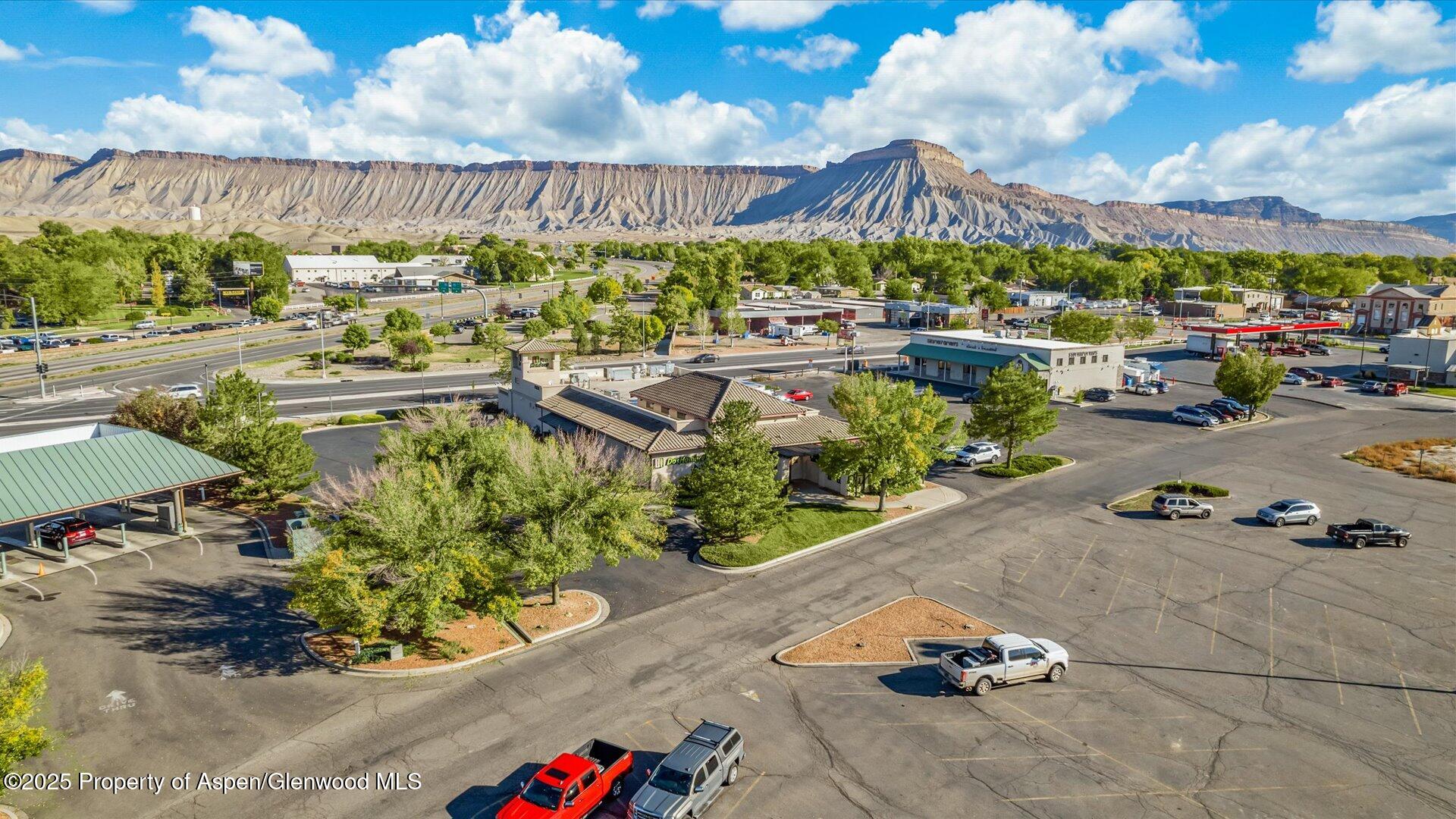 3245 I-70 Business Loop Property Photo 30