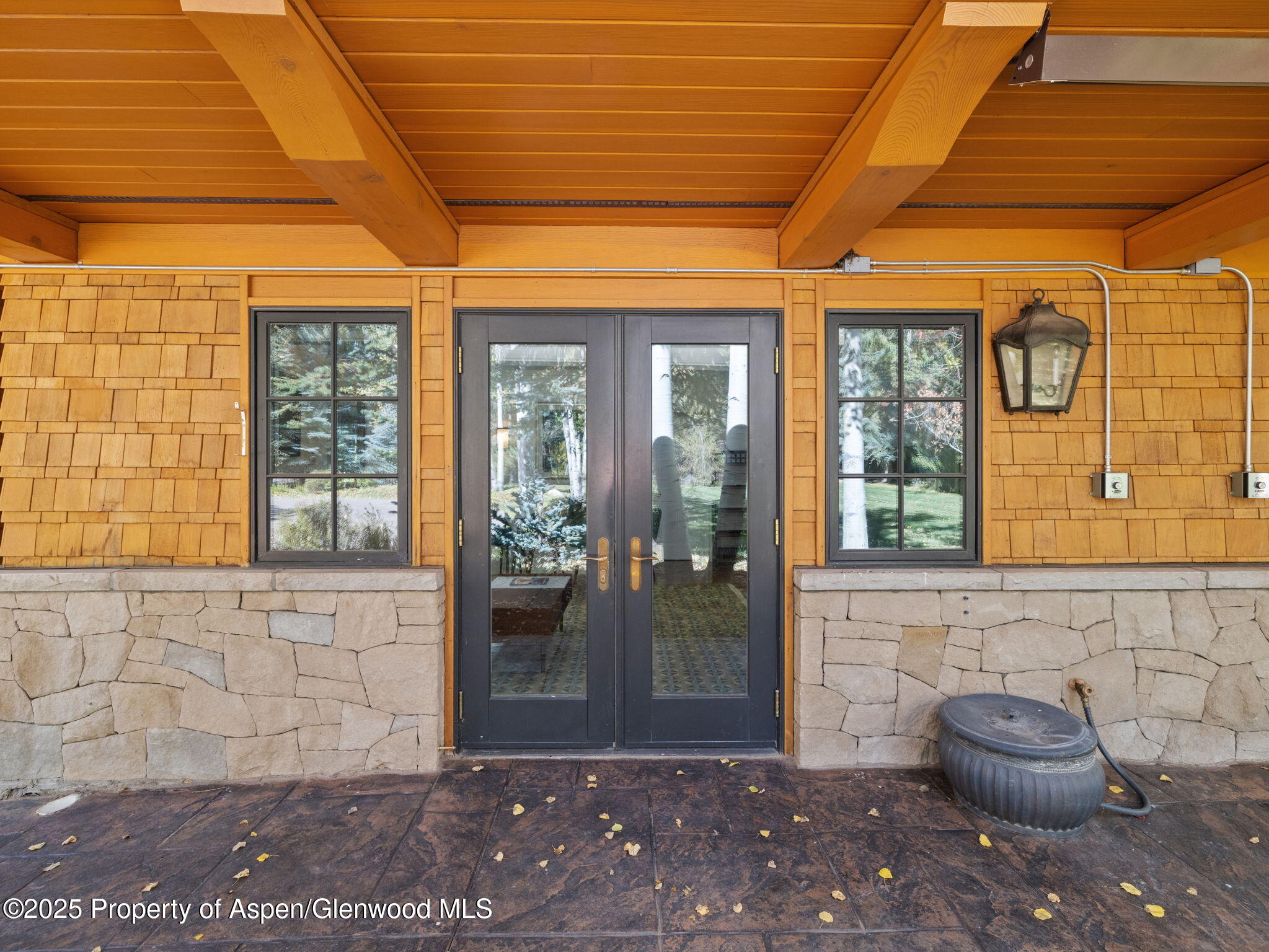 715 Willoughby Way Property Photo 41