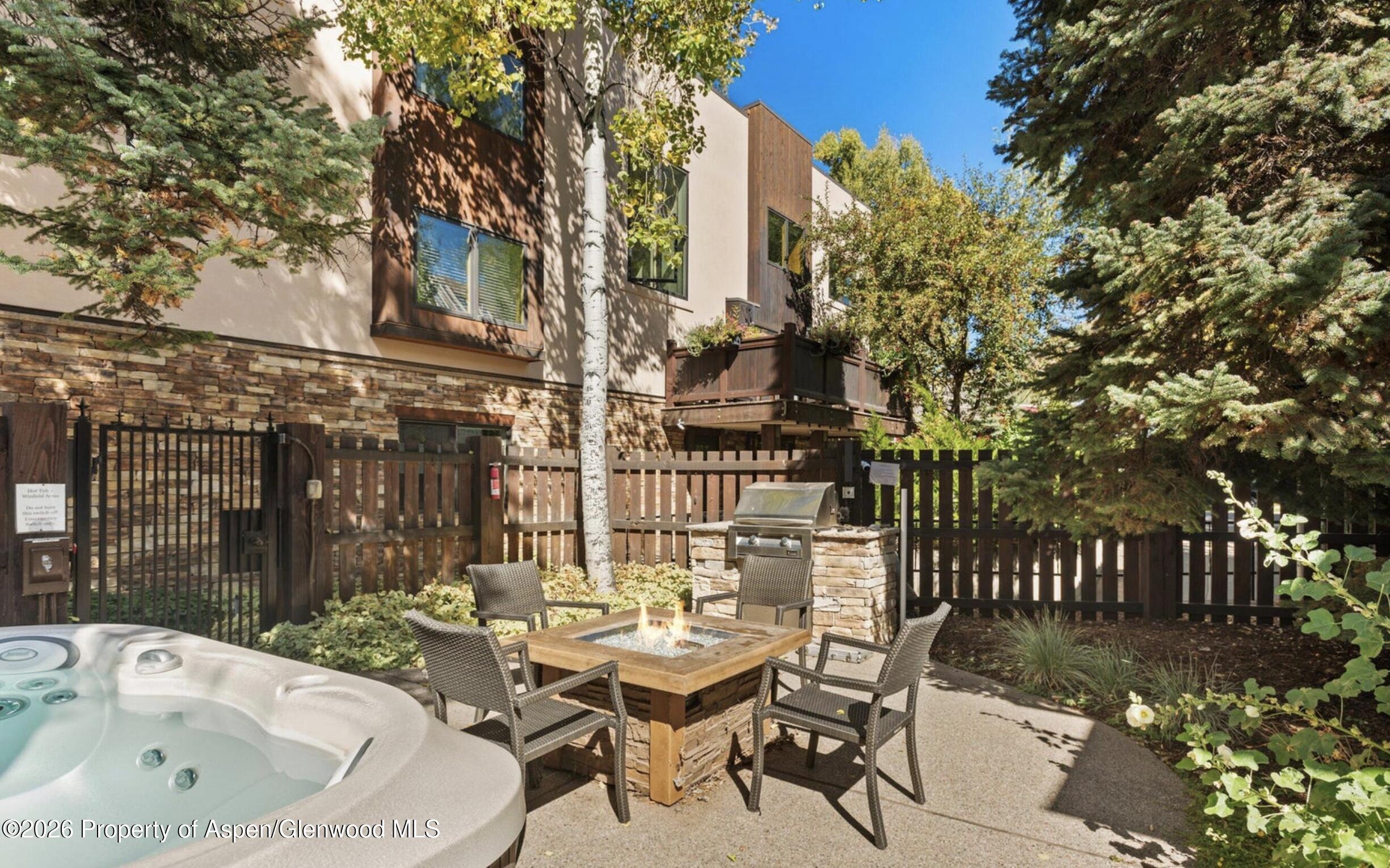 119 E Cooper Avenue 25 Property Photo 13