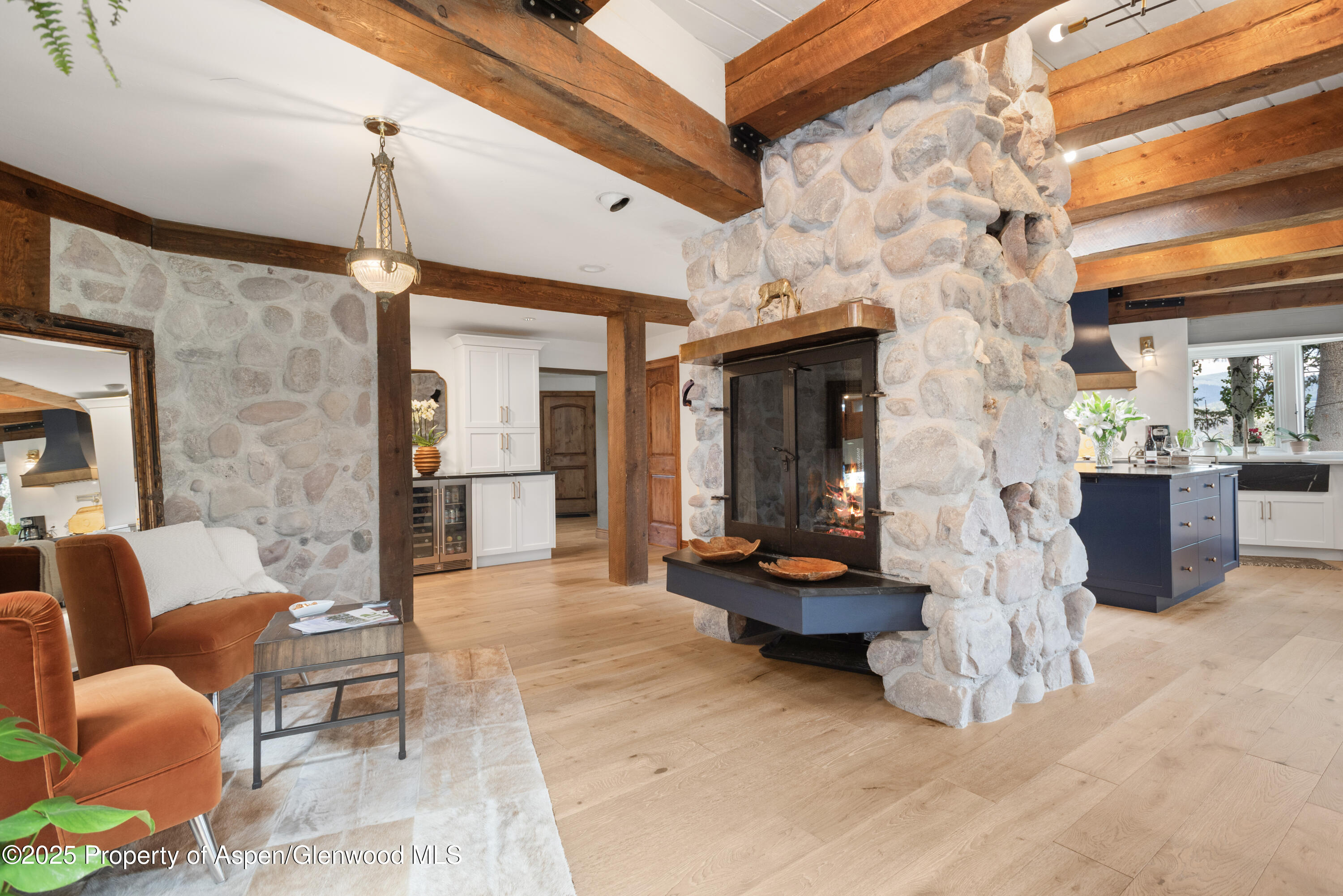 225 Solar Way Property Photo 6