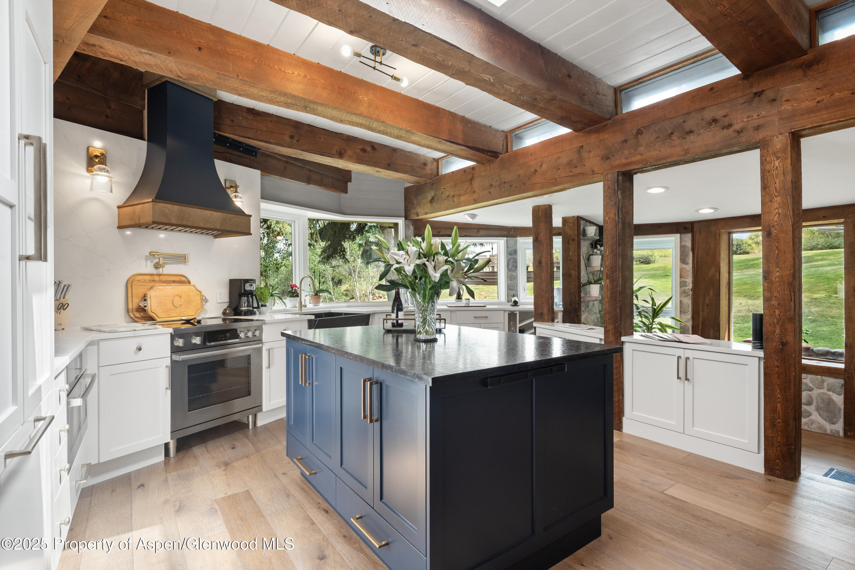 225 Solar Way Property Photo 12