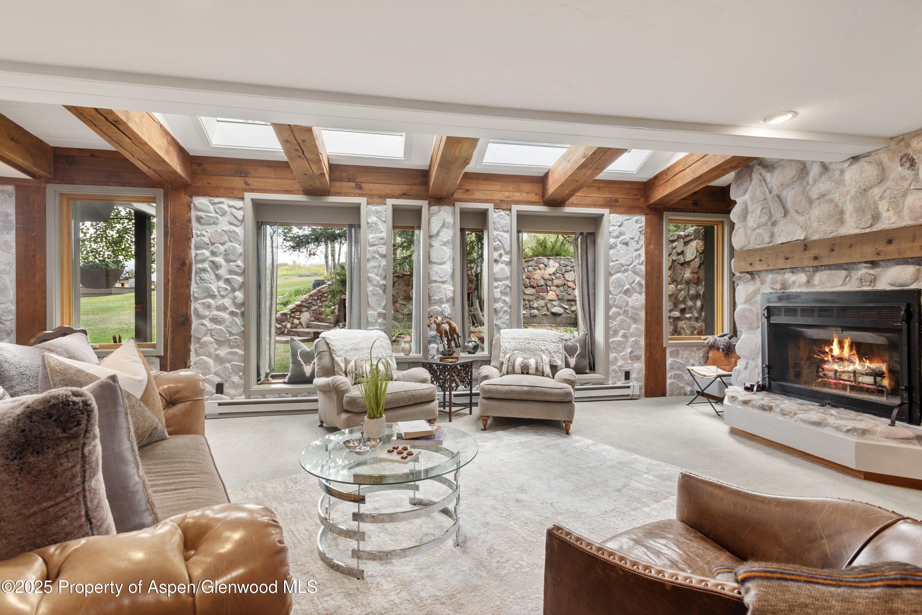 225 Solar Way Property Photo 15