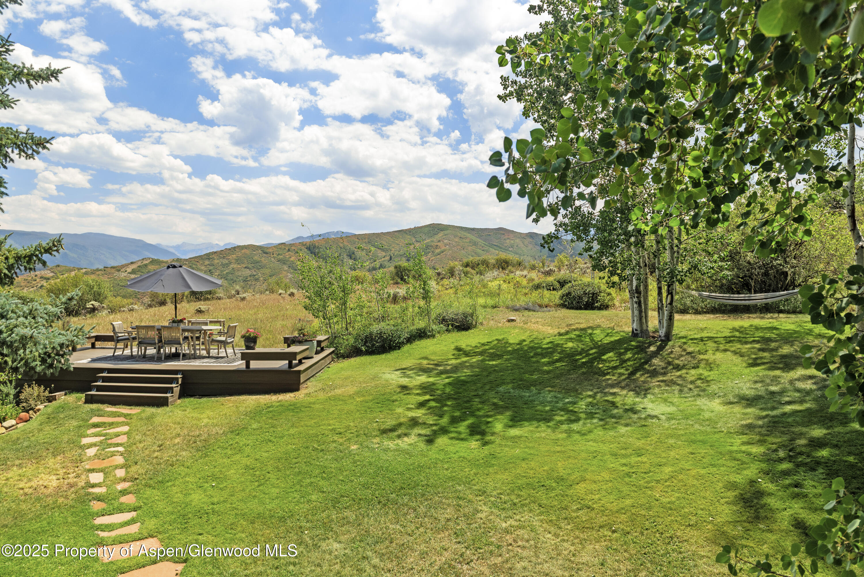 225 Solar Way Property Photo 35